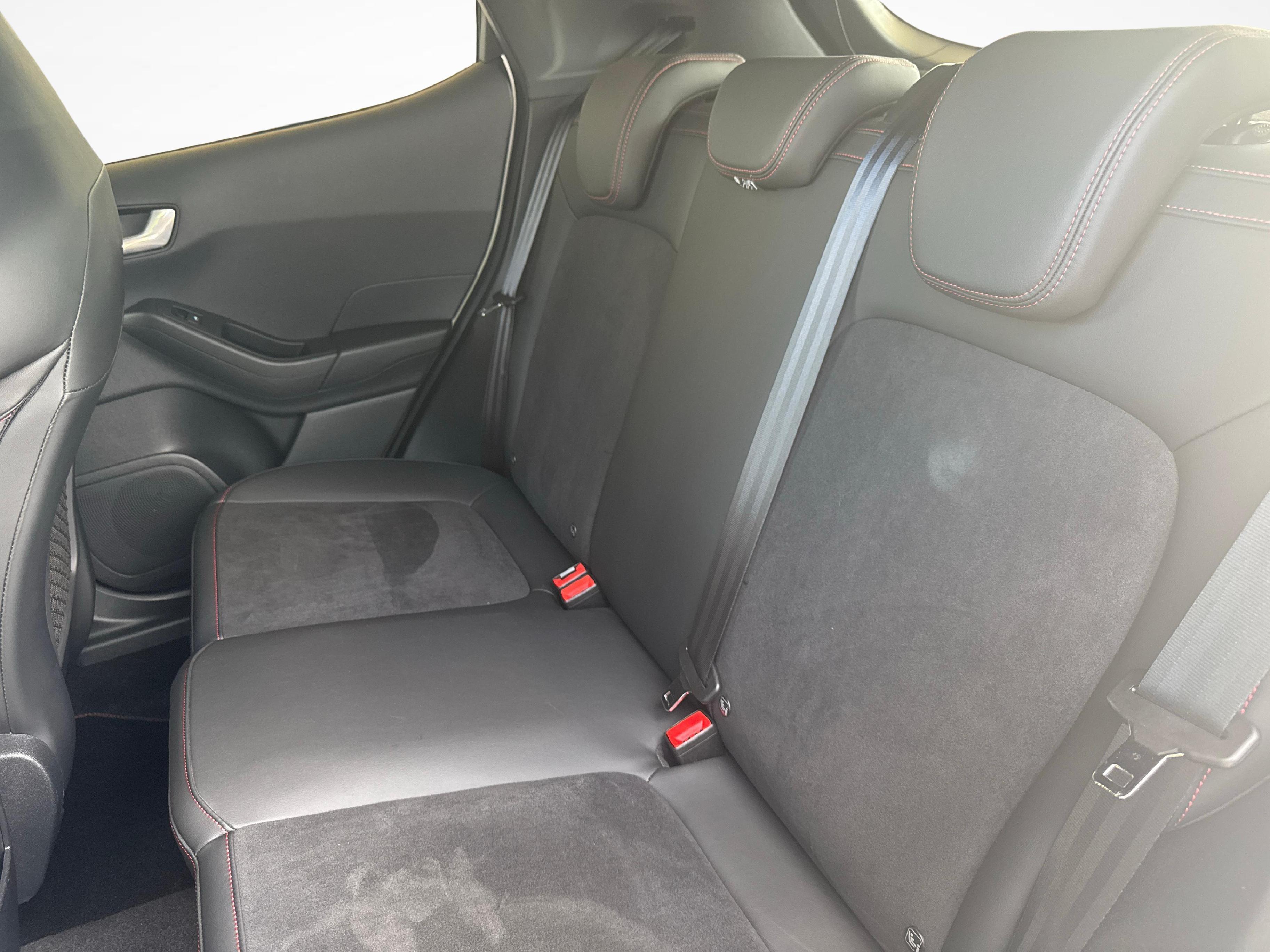 Ford Fiesta 1.5 EcoB ST X / Jetzt mit attraktivem 1.9% Leasing!_11
