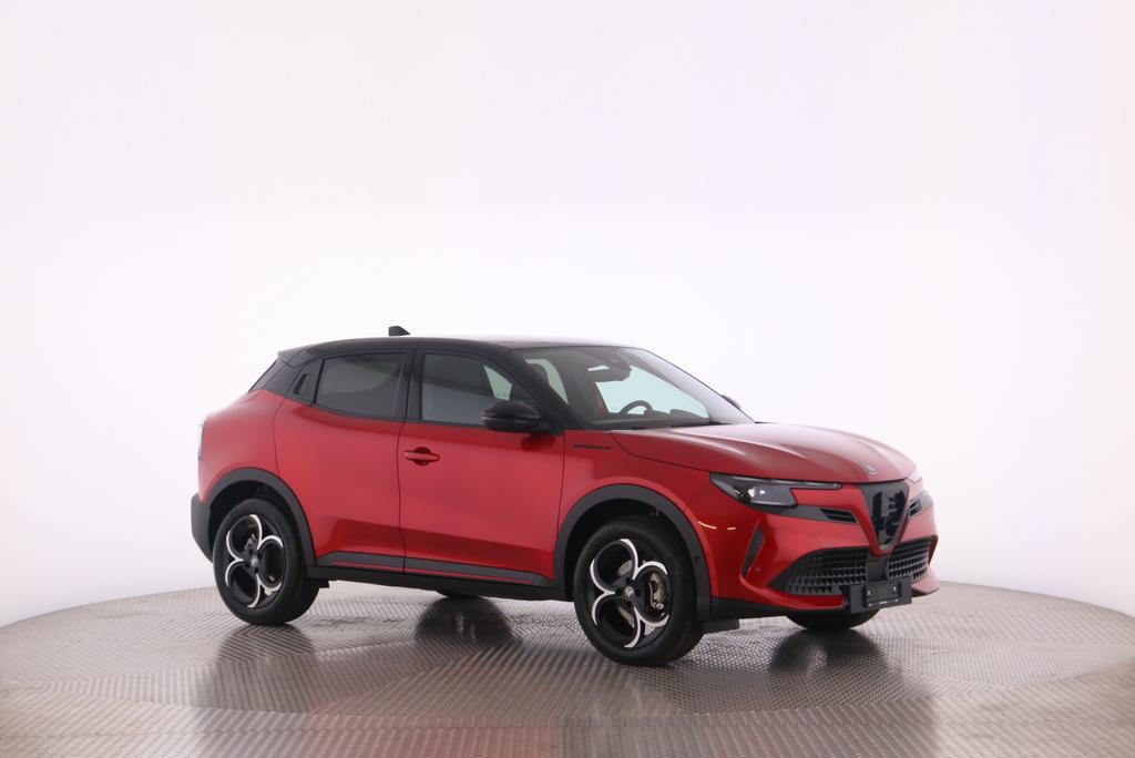 Alfa Romeo Junior 1.2 Ibrida Q4_16