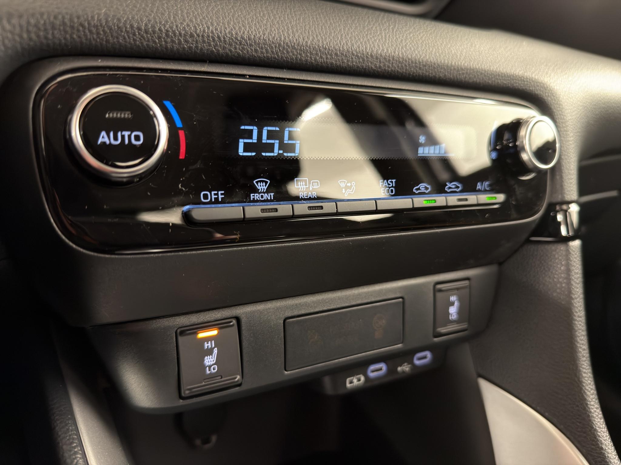 MAZDA 2 1.5 Hybrid Exclusive-Line_10