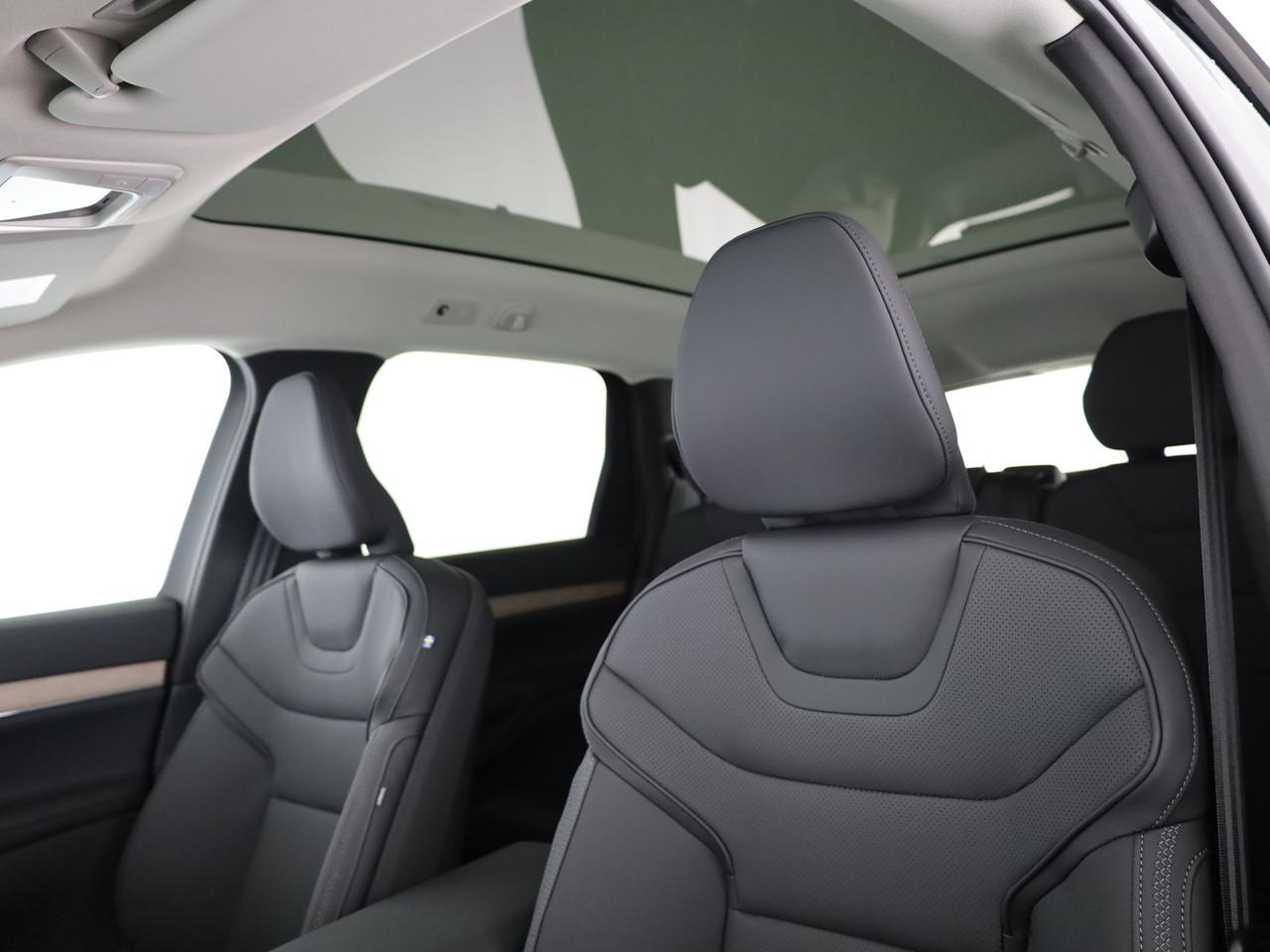 Volvo EX90 Twin Plus AWD_12