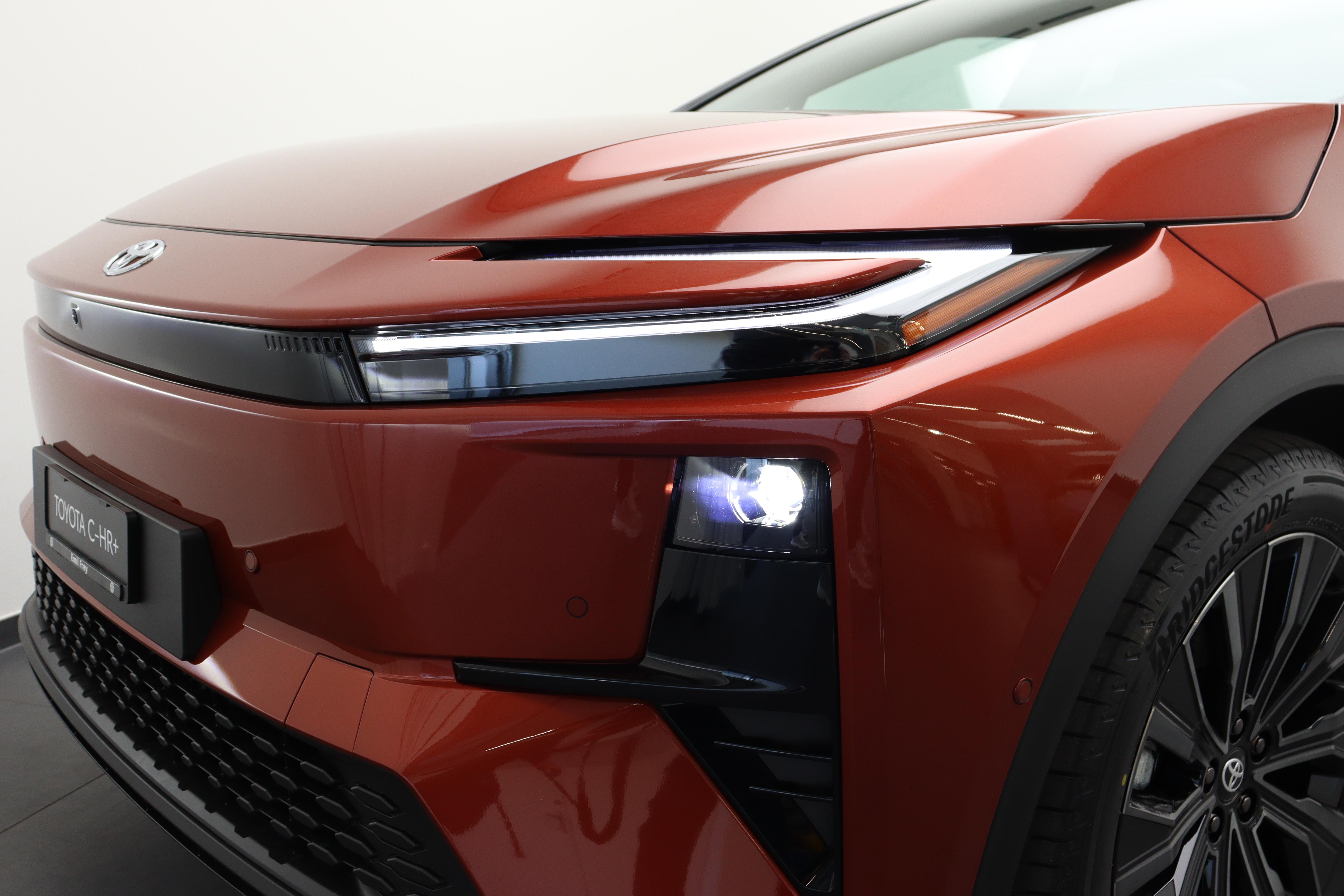 Toyota C-HR+ Premium AWD_6