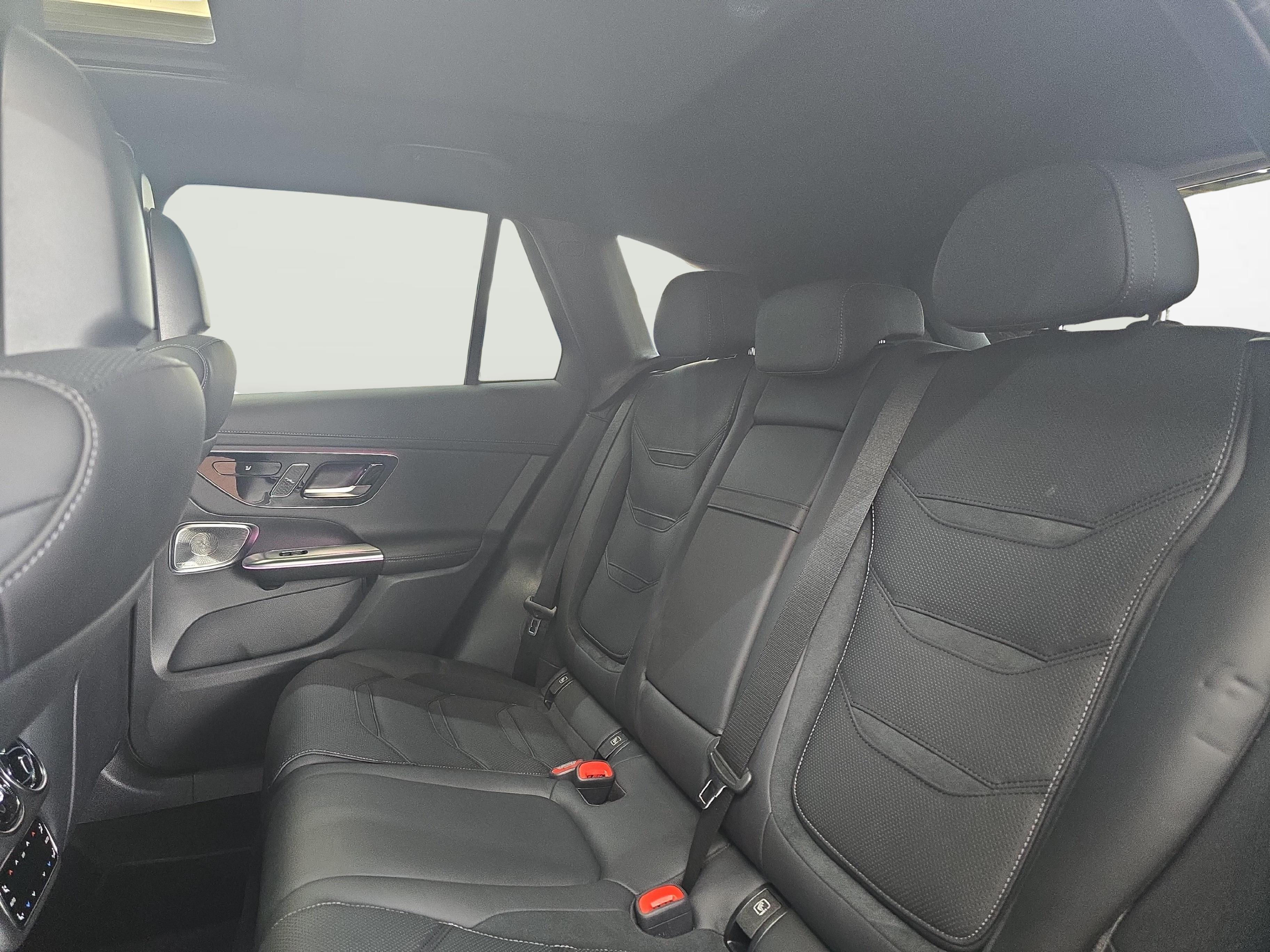 MERCEDES-BENZ GLC 63 AMG S E Performance_10
