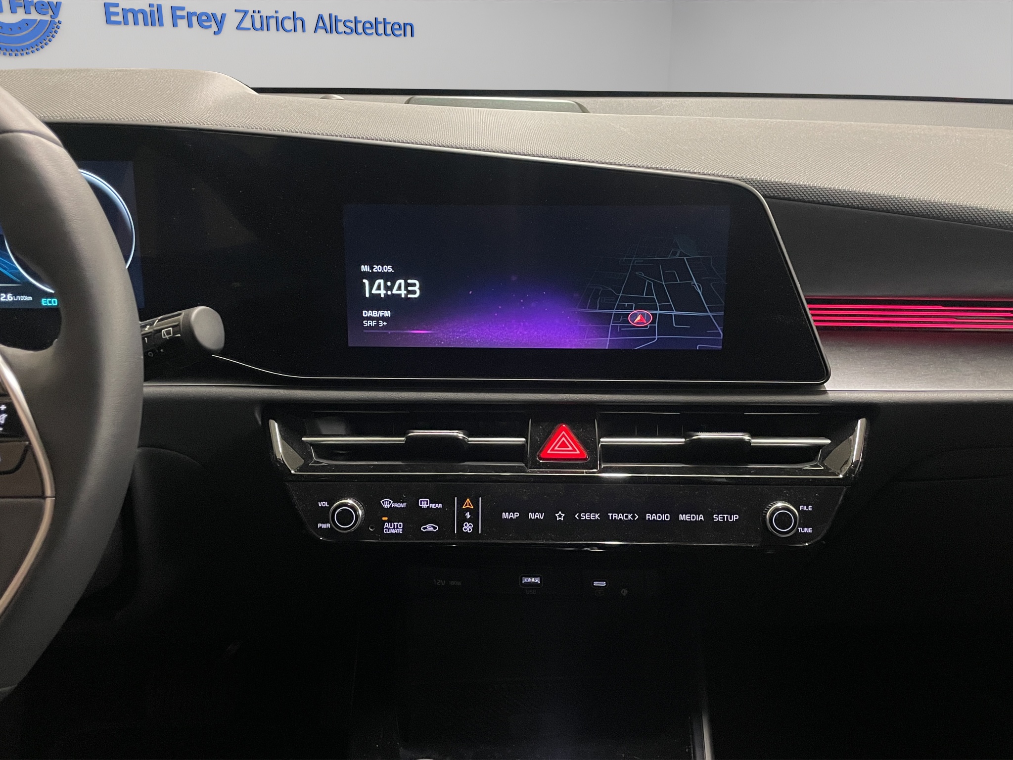 KIA Niro 1.6 GDi Plug-in Hybrid Power Edition_10