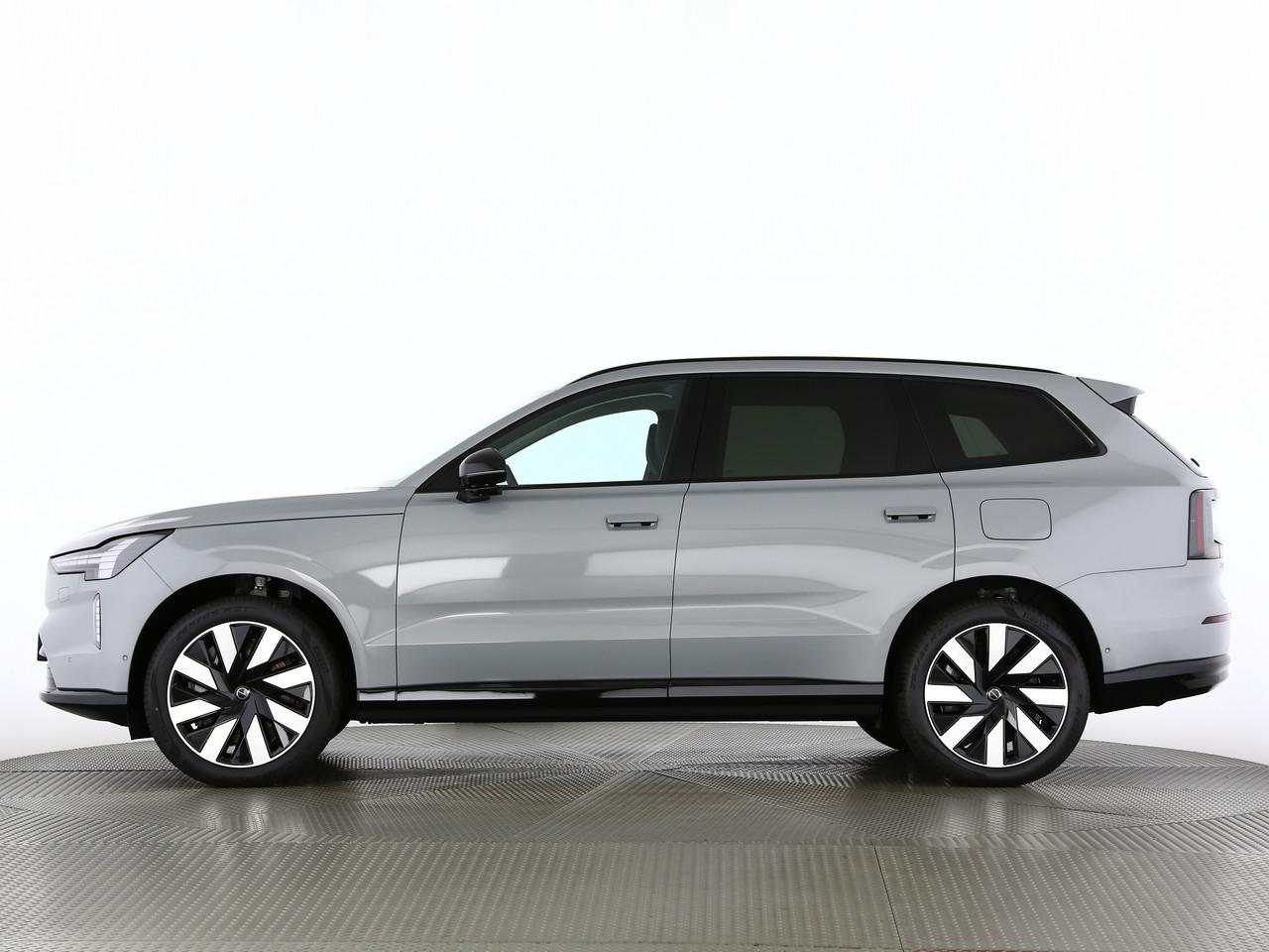Volvo EX90 Twin Plus AWD_3