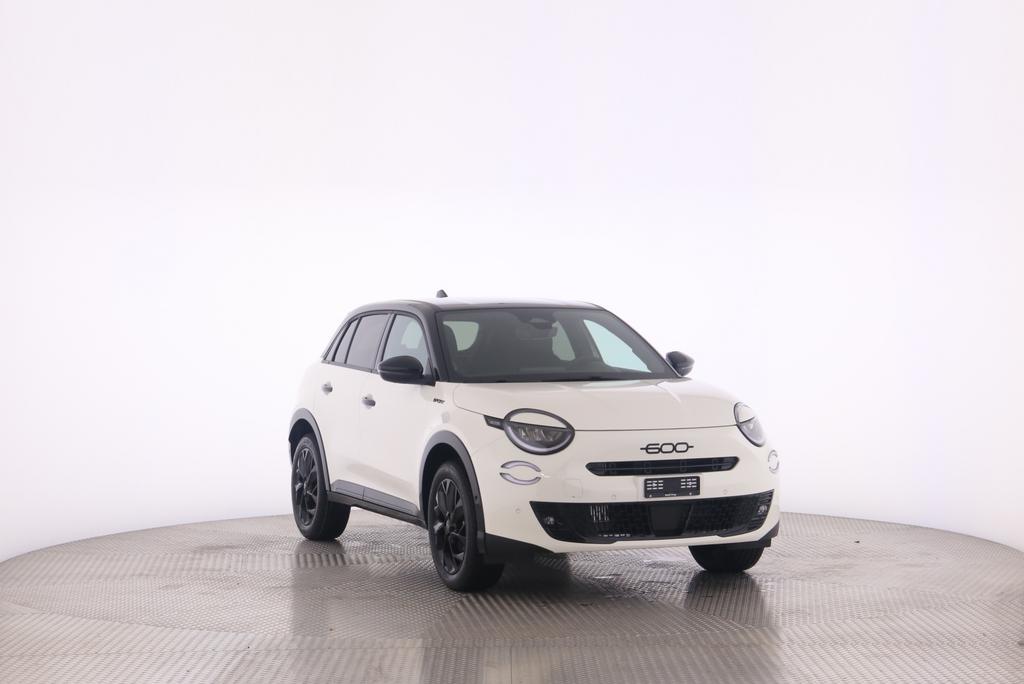 Fiat 600 1.2 Hybrid 145 Sport_16