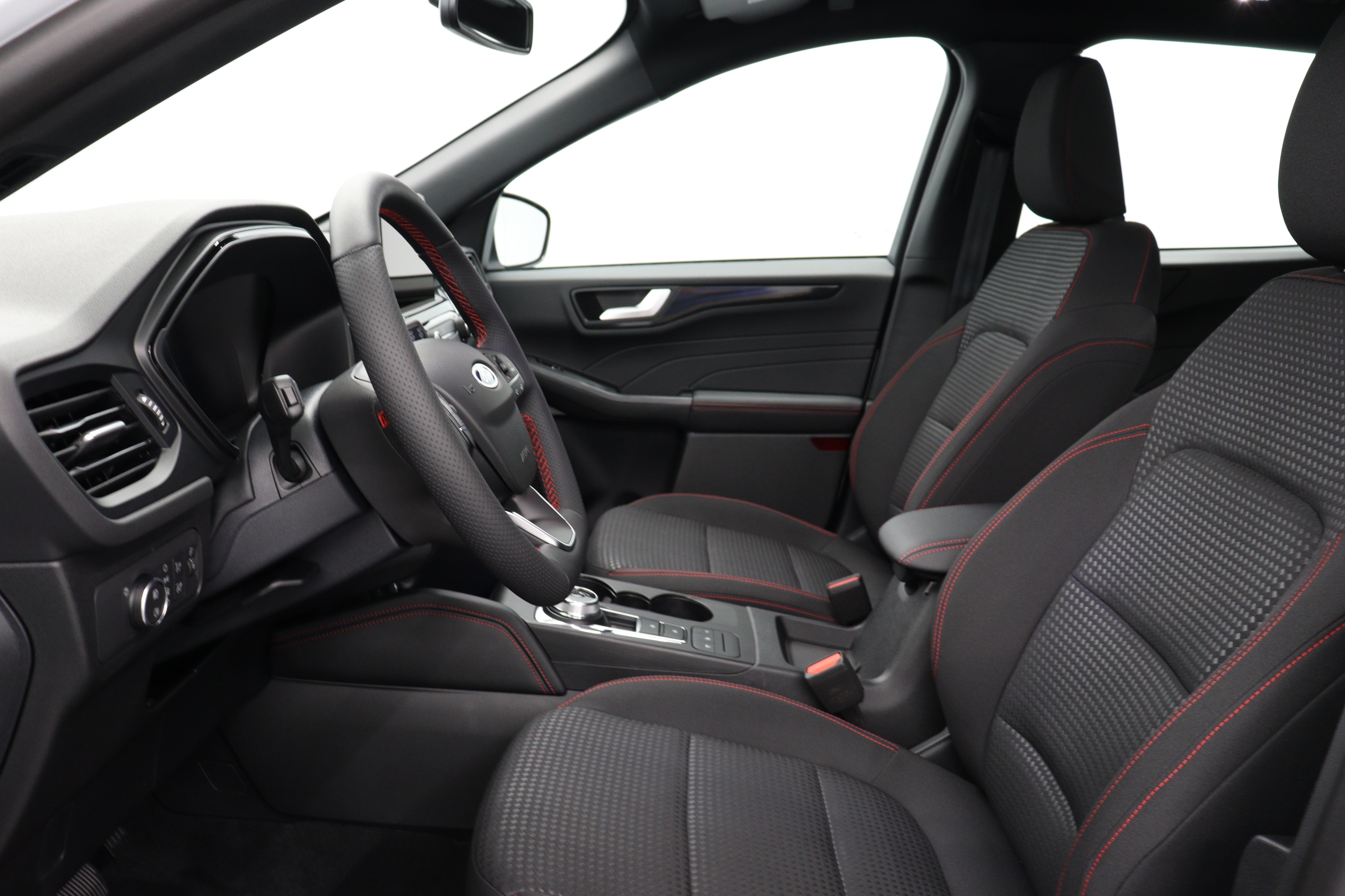 Ford Kuga 2.5 Hybrid ST-Line 4x4_6