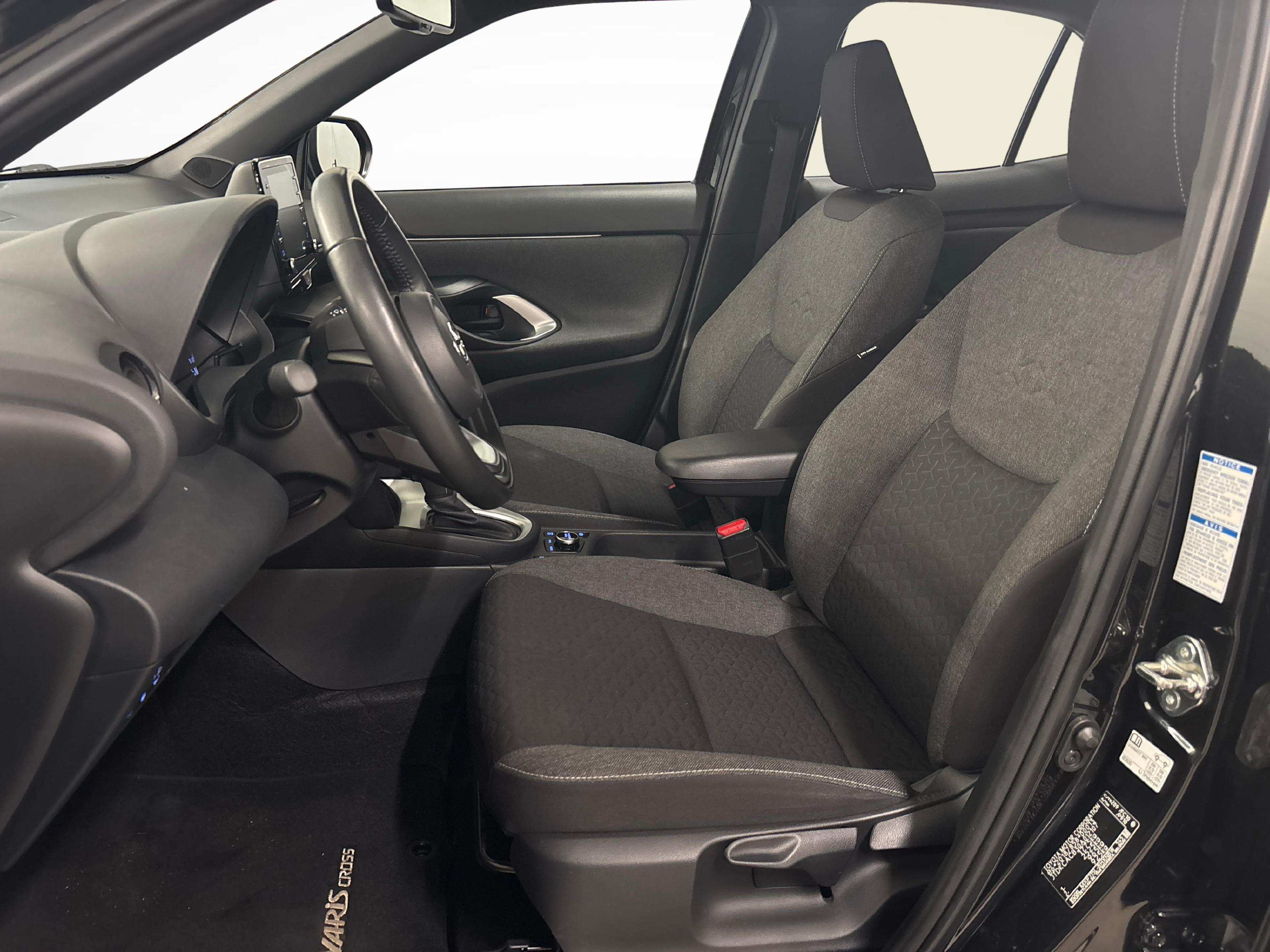 Toyota Yaris Cross 1.5 VVT-i HSD Trend AWD-i_9