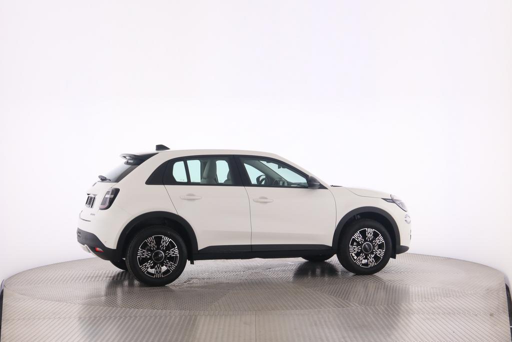 Fiat 600 1.2 Hybrid Icon Swiss Edition_13