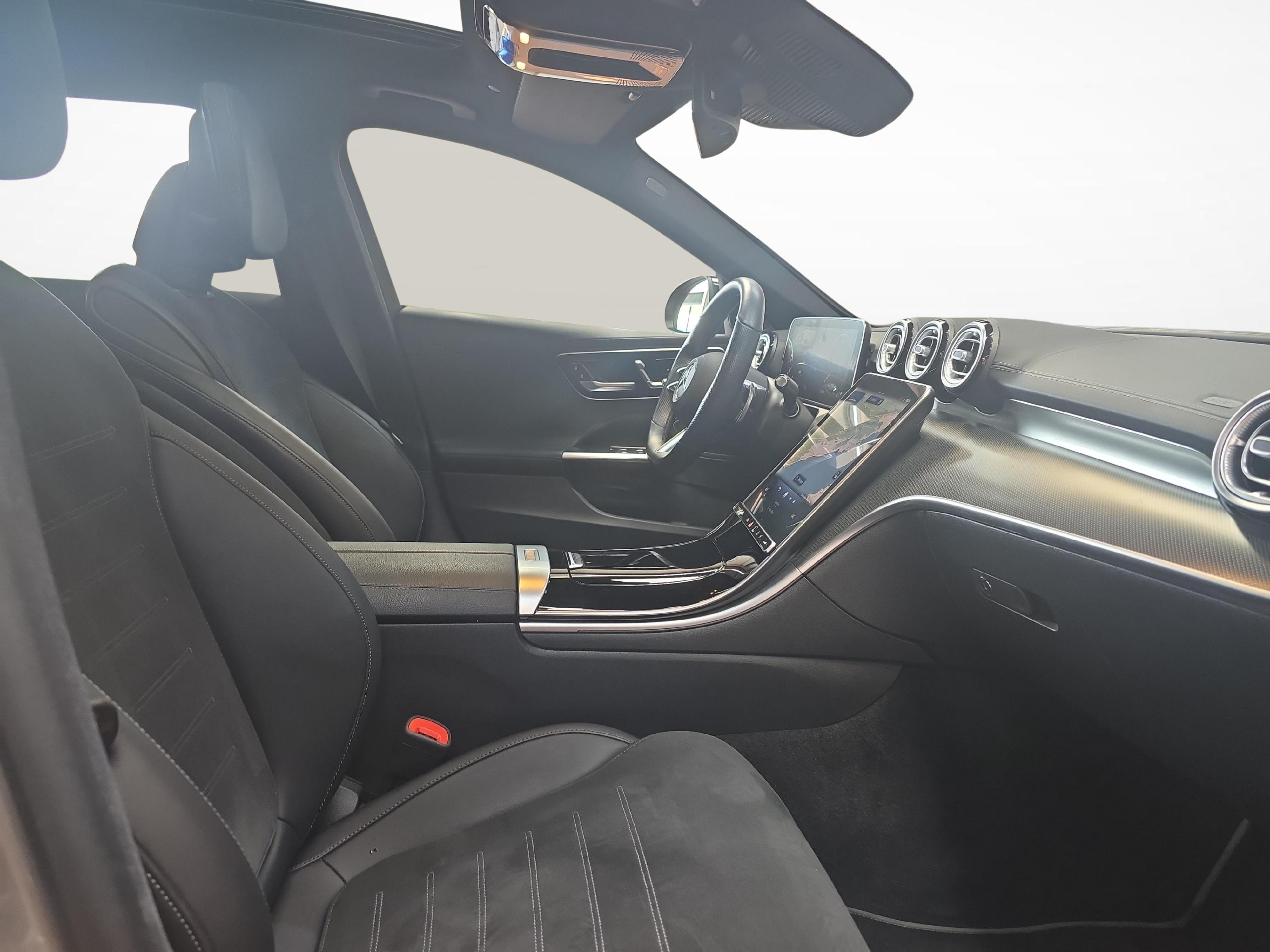 MERCEDES-BENZ C 220 d 4MATIC Swiss Star T-Modell AMG Line_7