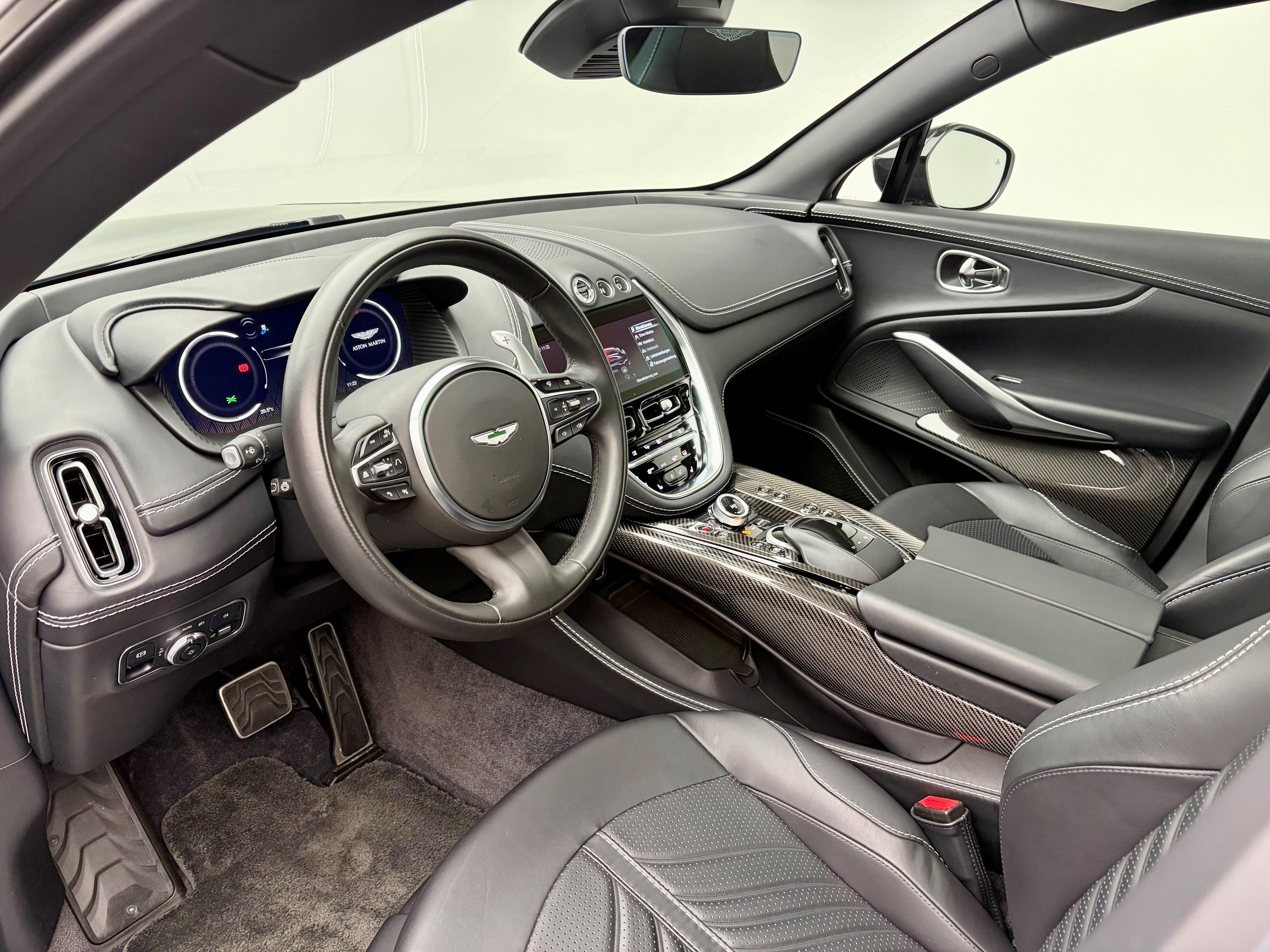 Aston Martin DBX 707 4.0 V8 Bi-Turbo_4