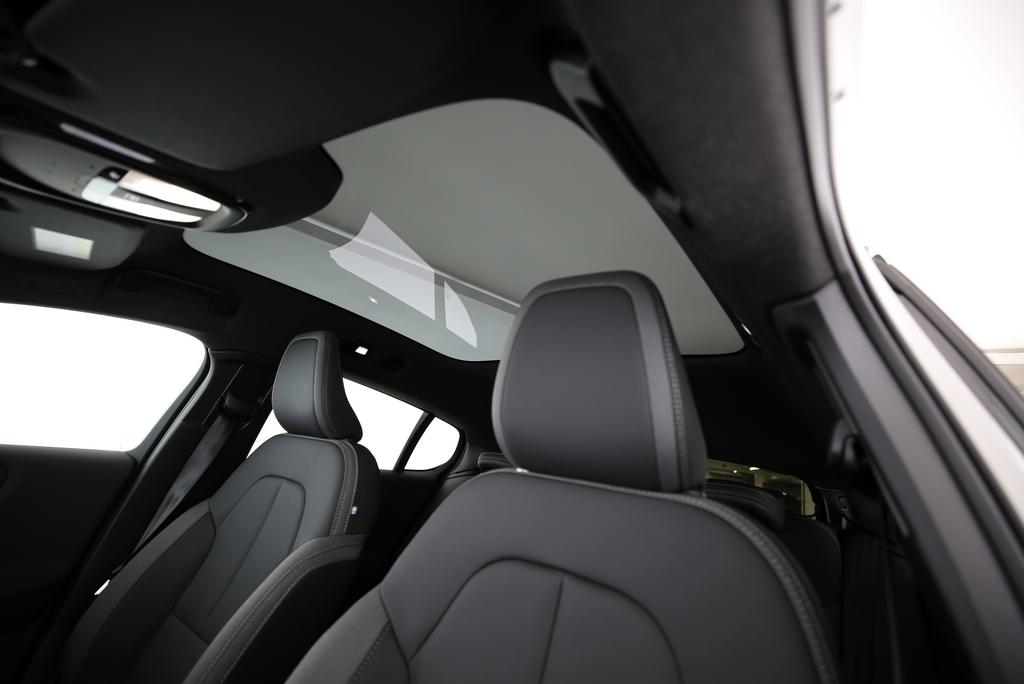 Volvo C40 E80 Ultimate AWD_10