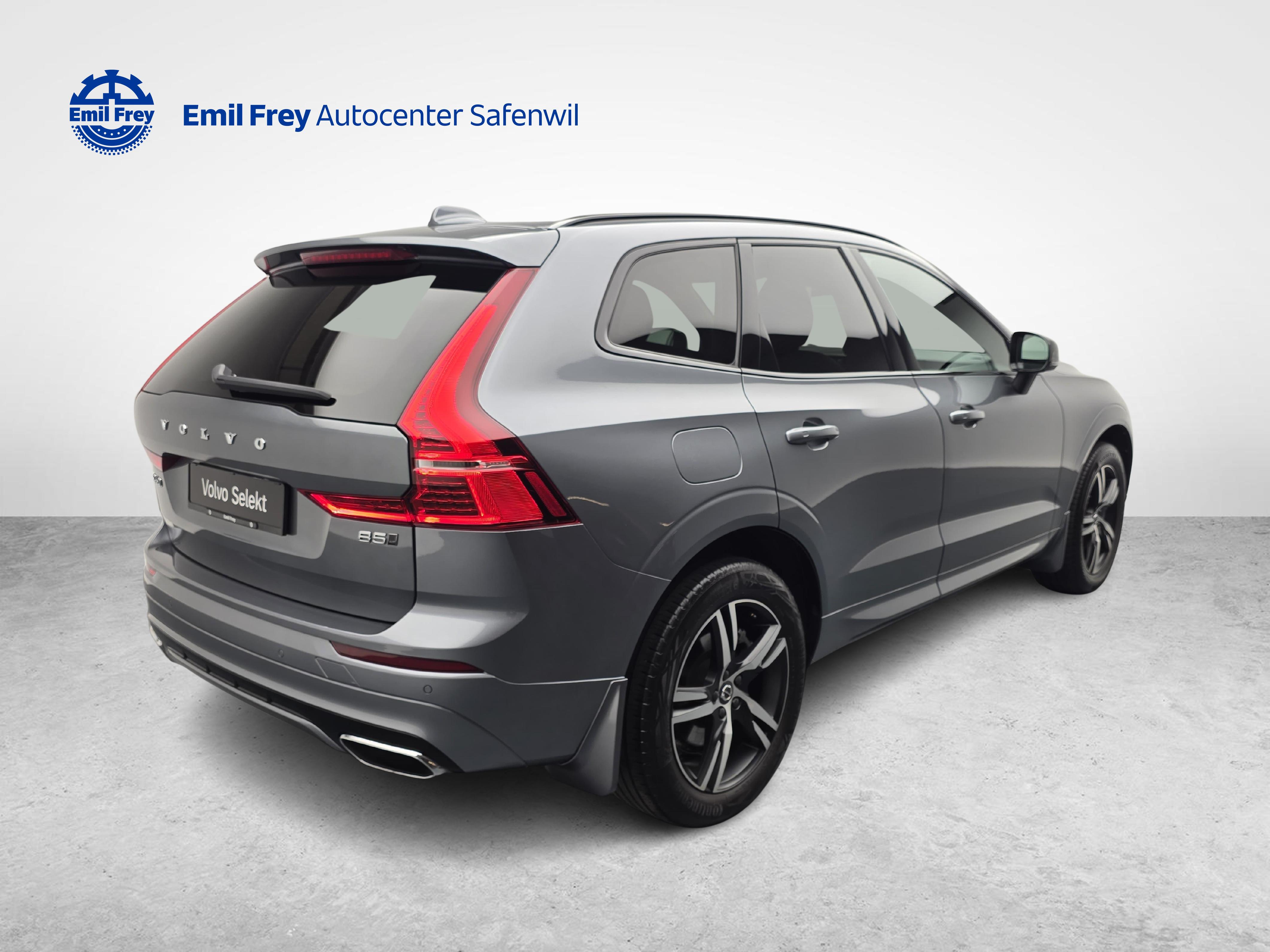 Volvo XC60 2.0 B5 MH R-Design AWD_5