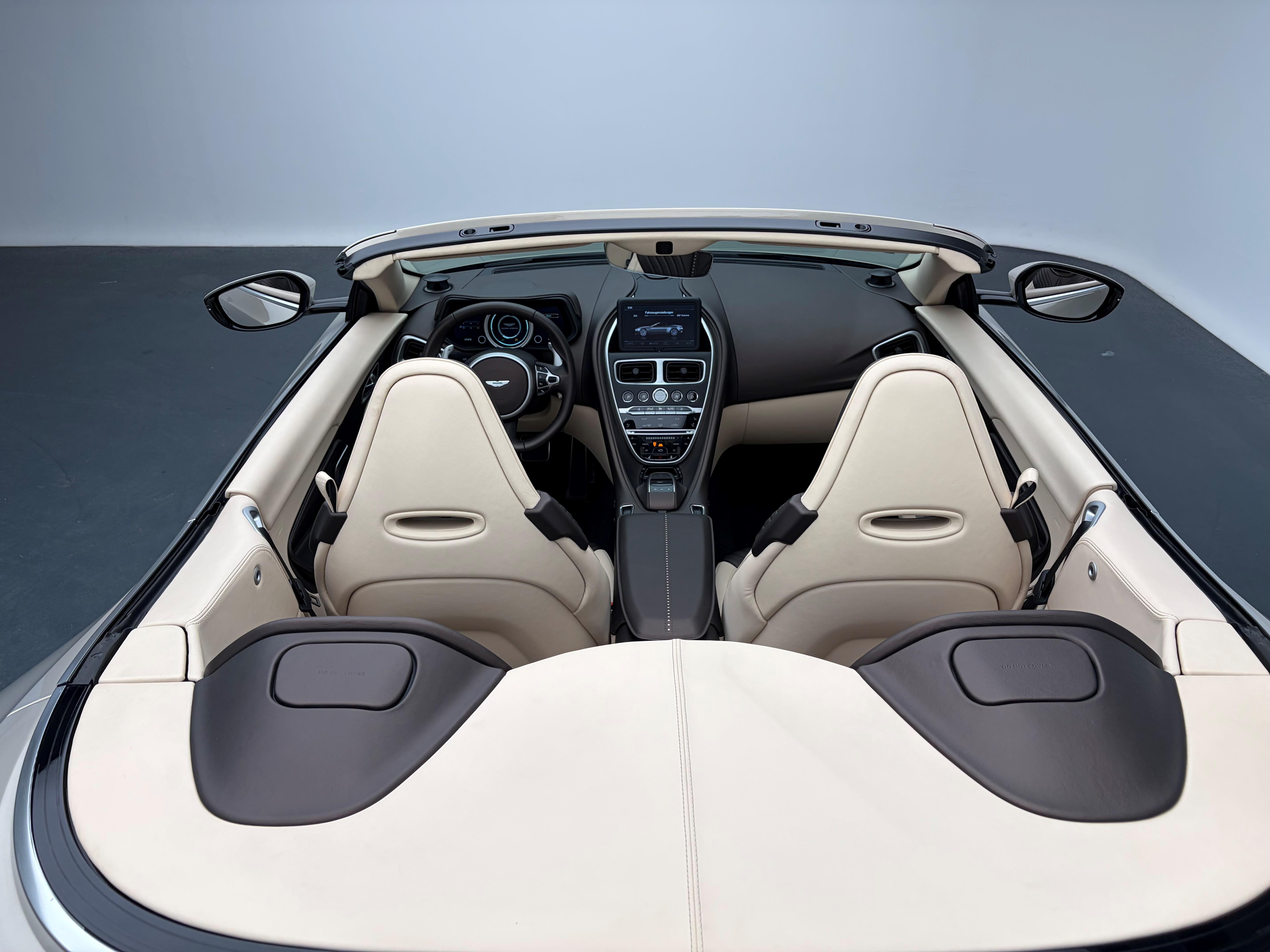 Aston Martin DB11 Volante 4.0 V8 Bi-Turbo_16