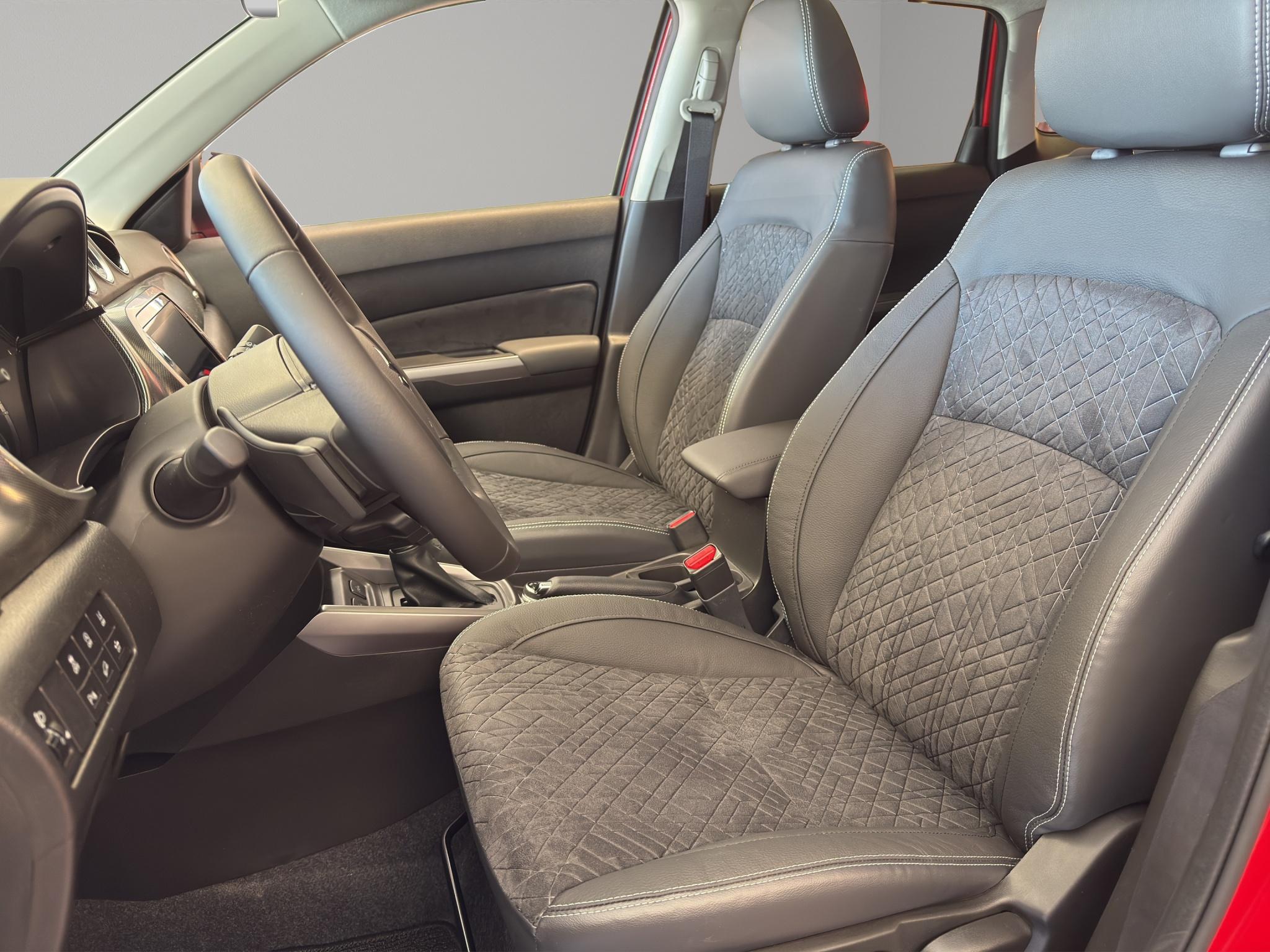 Suzuki Vitara 1.4 T Sakura Top Hybrid 4x4_2