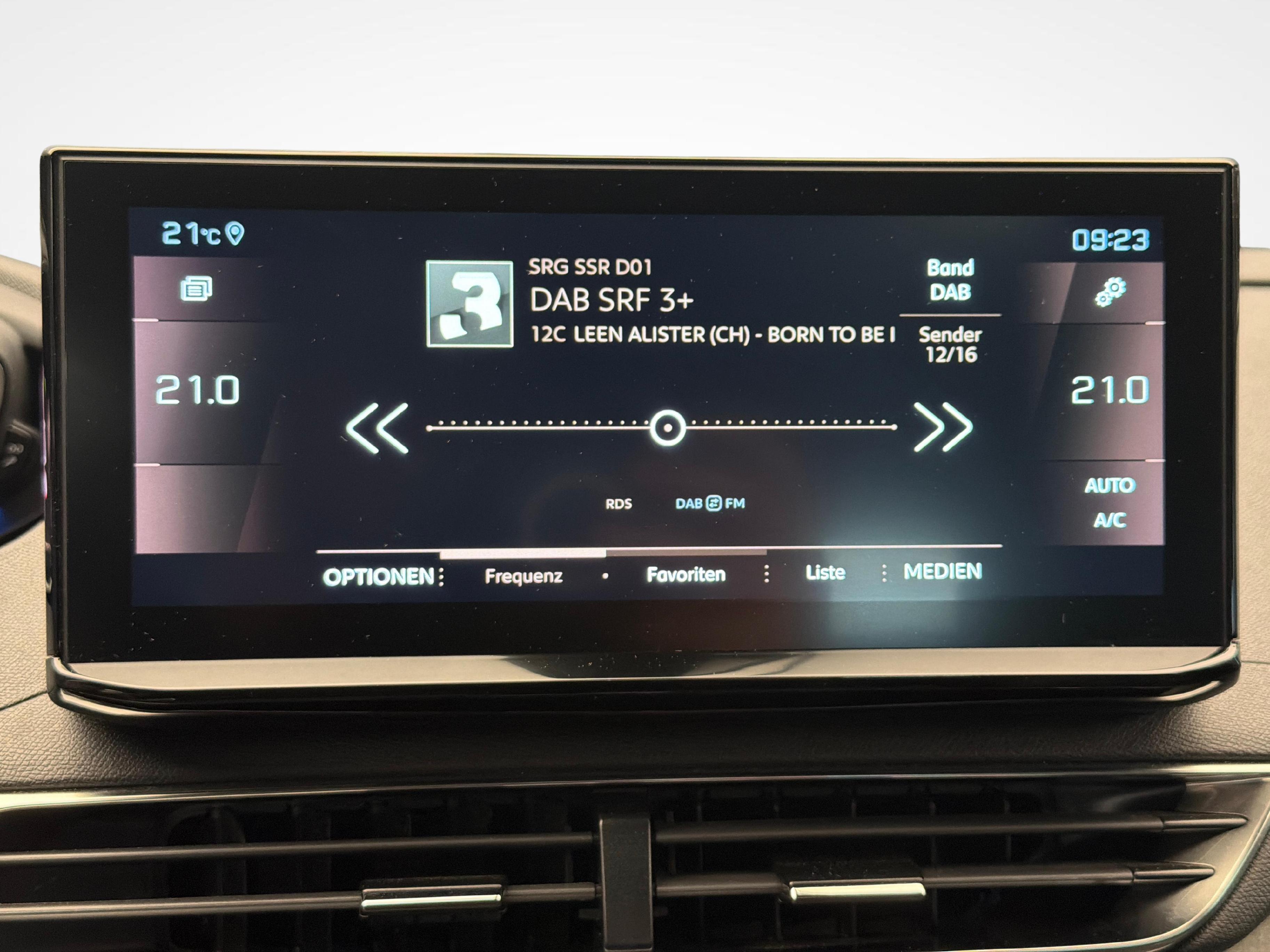 Peugeot 3008 1.5 BlueHDi GT Pack_17