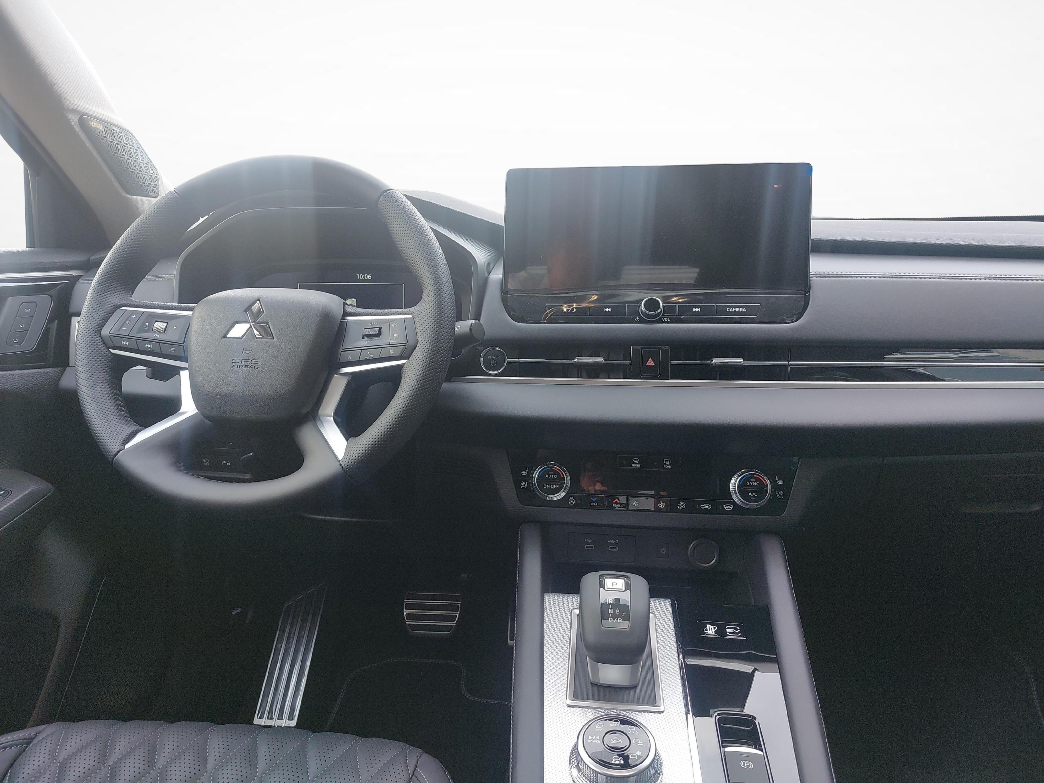 Mitsubishi Outlander 2.4 PHEV Instyle 4x4_9