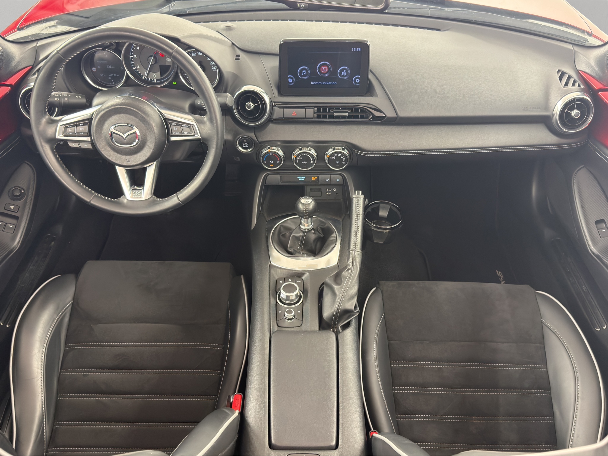 MAZDA MX-5 2.0 Revolution_11