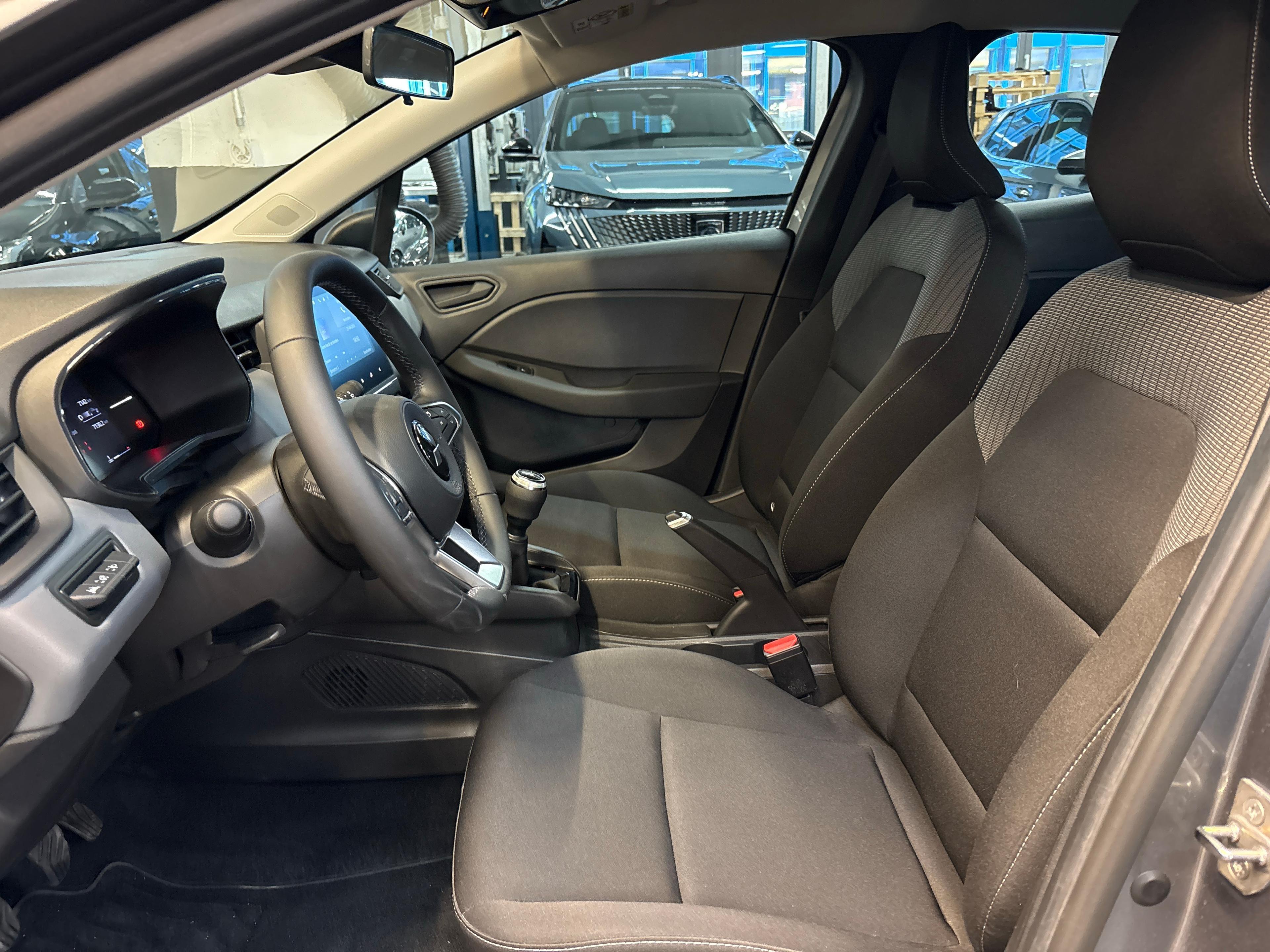 Mitsubishi Colt 1.0 Inform_9