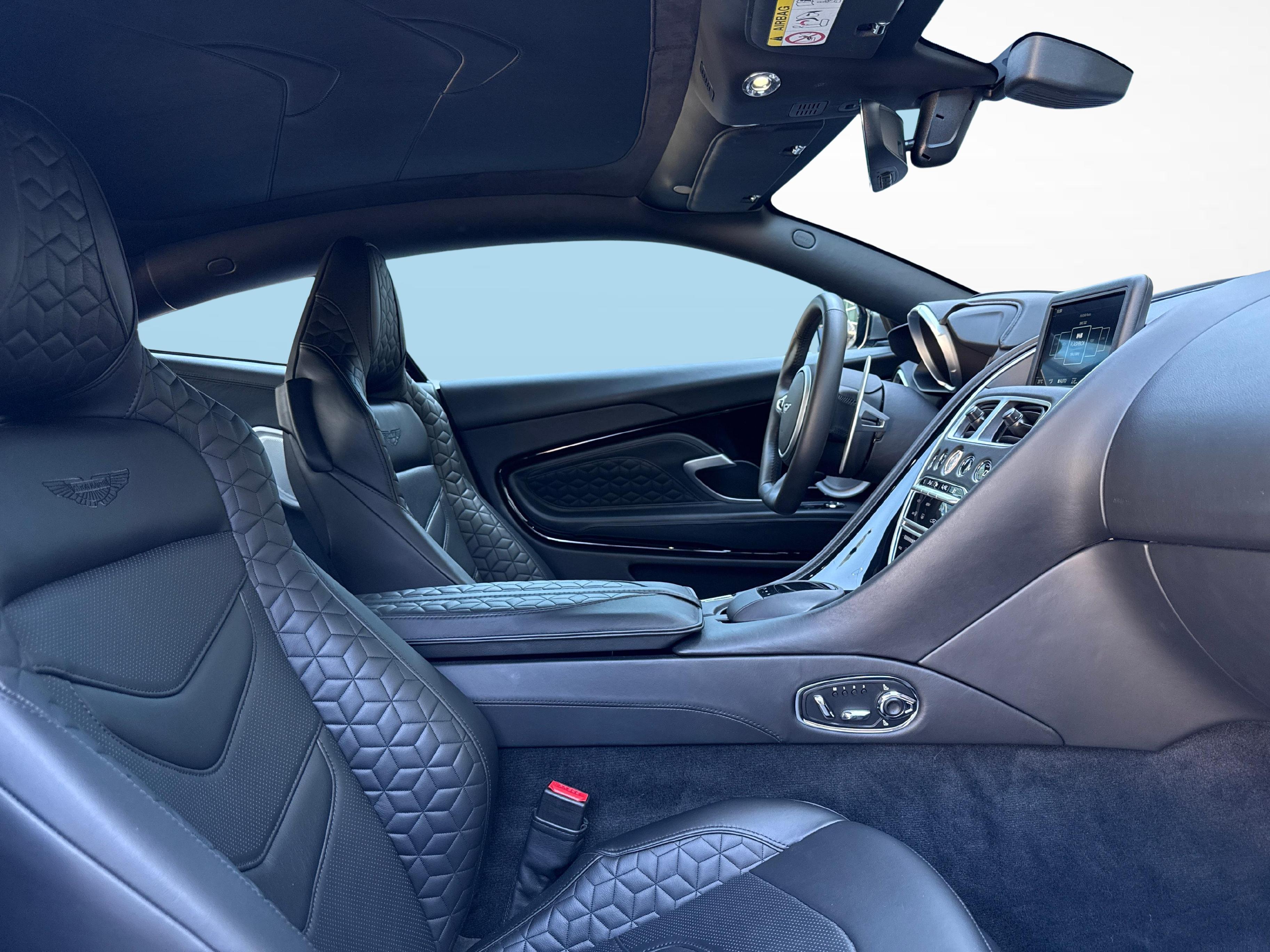 Aston Martin DBS Superleggera Coupé 5.2 V12 Bi-Turbo_10
