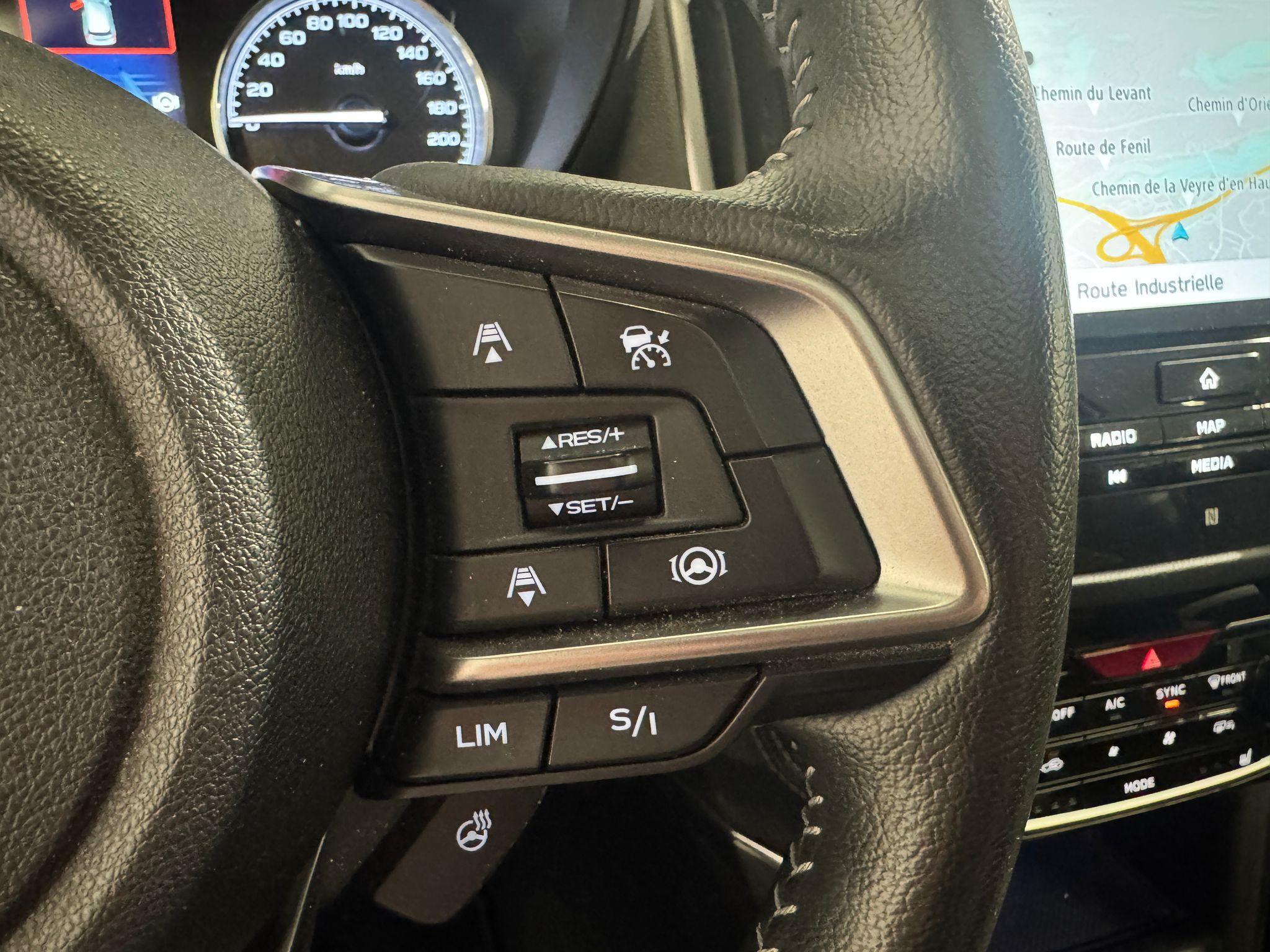 Subaru Forester Station 2.0i e-Boxer Black Edition_14
