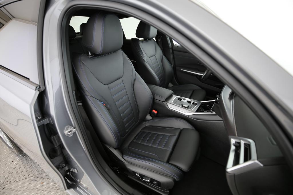 BMW 320d xDrive_14