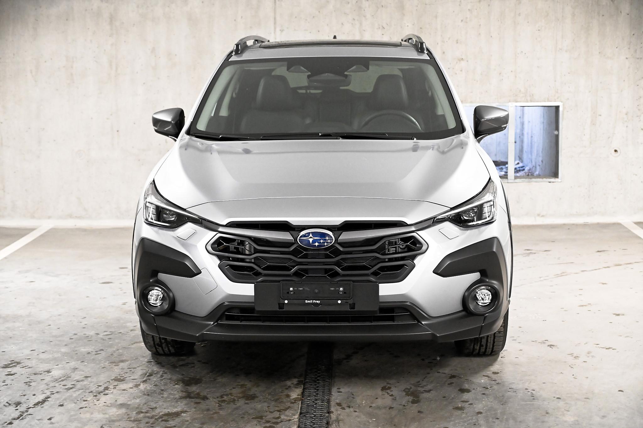 Subaru Crosstrek 2.0i e-Boxer Luxury_11