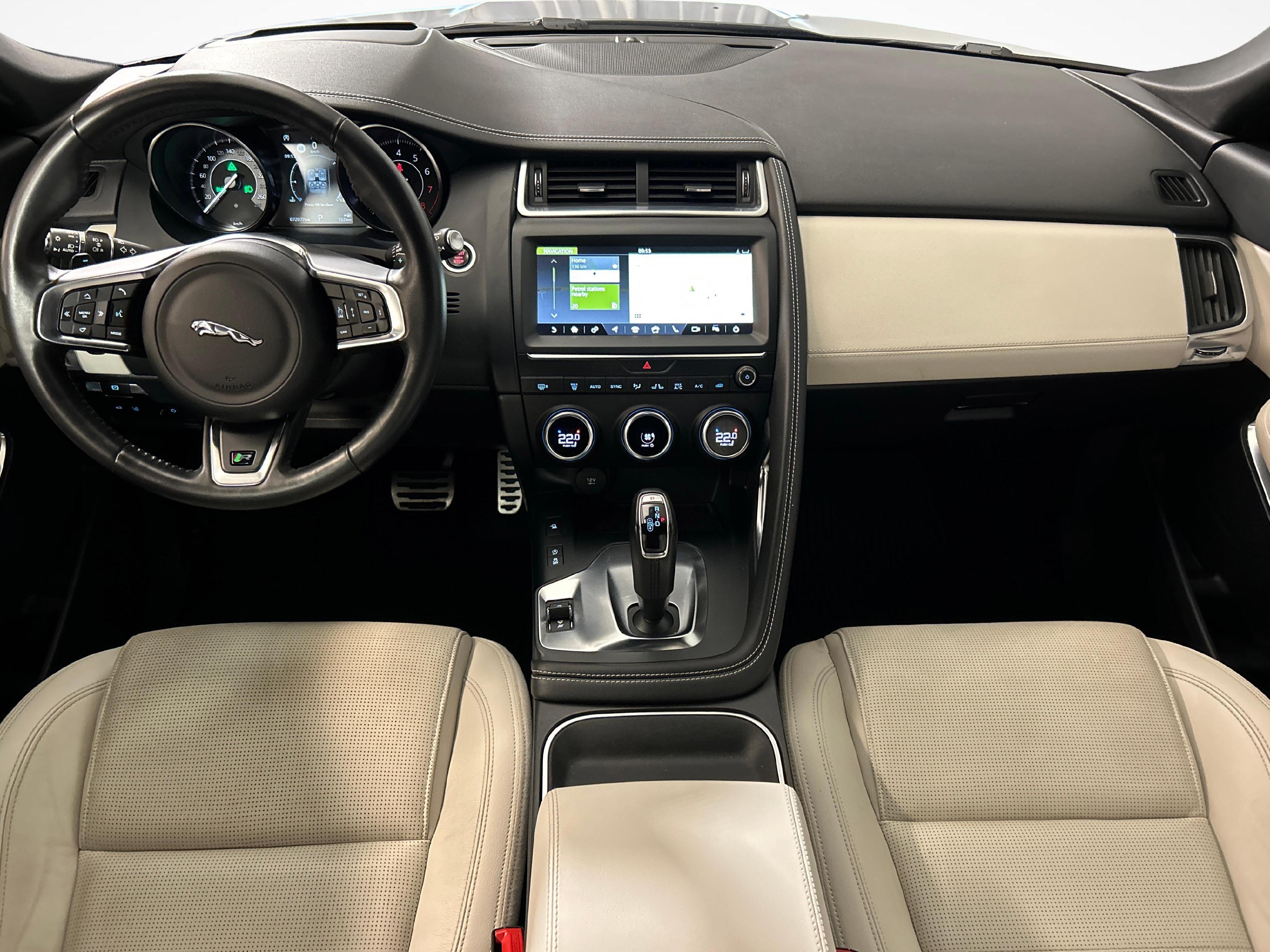 JAGUAR E-Pace 2.0 T 200 R-Dynamic S AWD_7