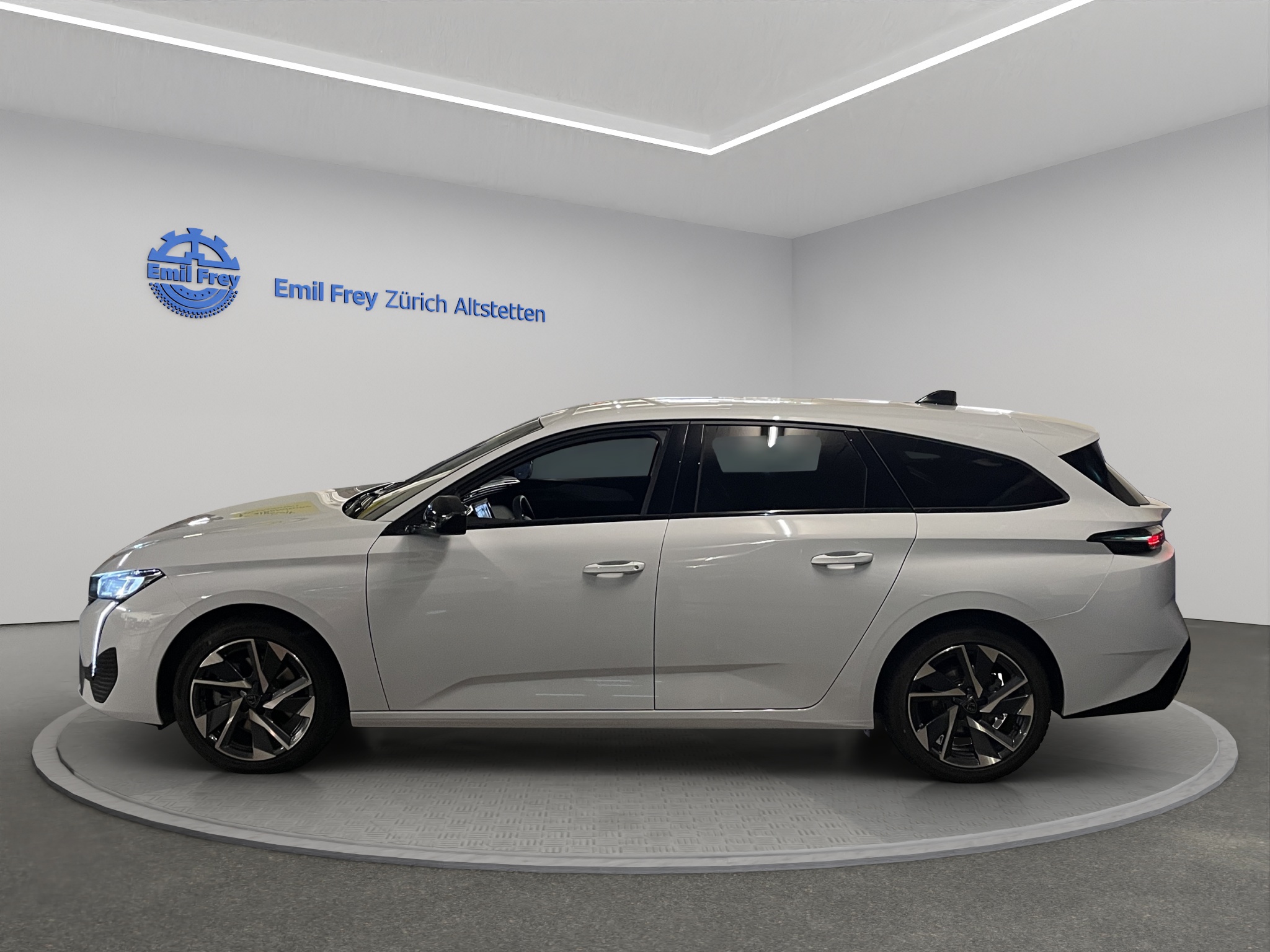 Peugeot 308 SW 1.5 BlueHDi Allure_4