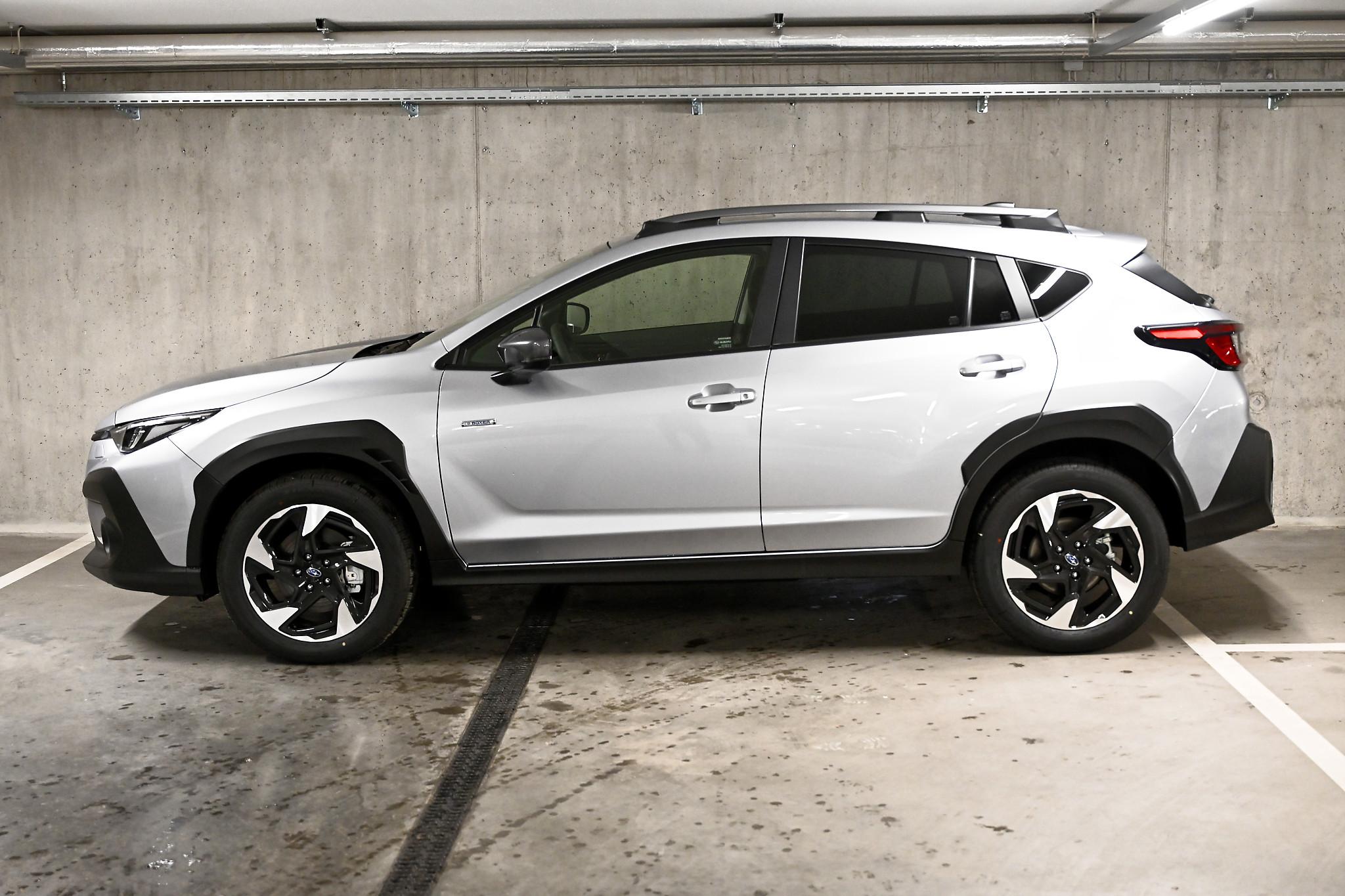Subaru Crosstrek 2.0i e-Boxer Luxury_4