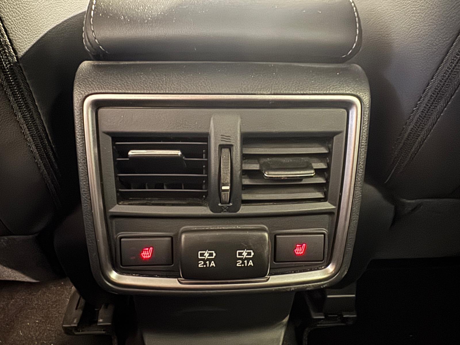 Subaru Forester Station 2.0i e-Boxer Black Edition_11