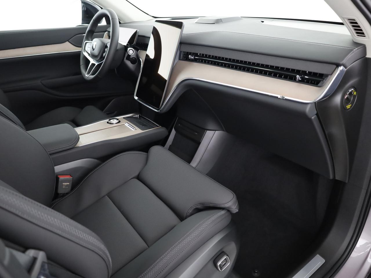 Volvo EX90 Twin Plus AWD_9