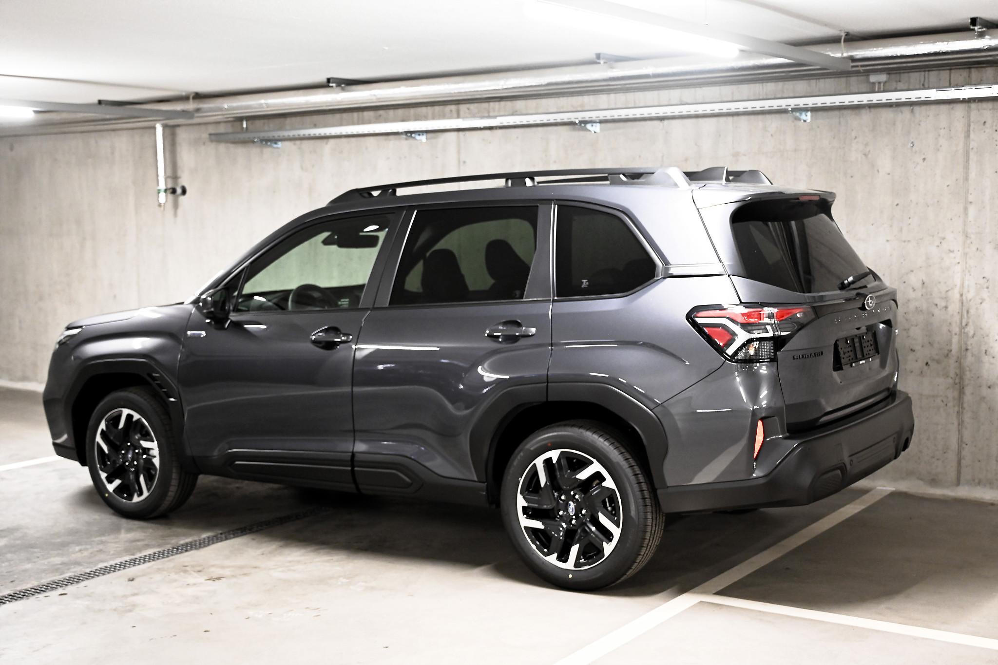 Subaru Forester Station 2.0i e-Boxer Swiss Plus_7