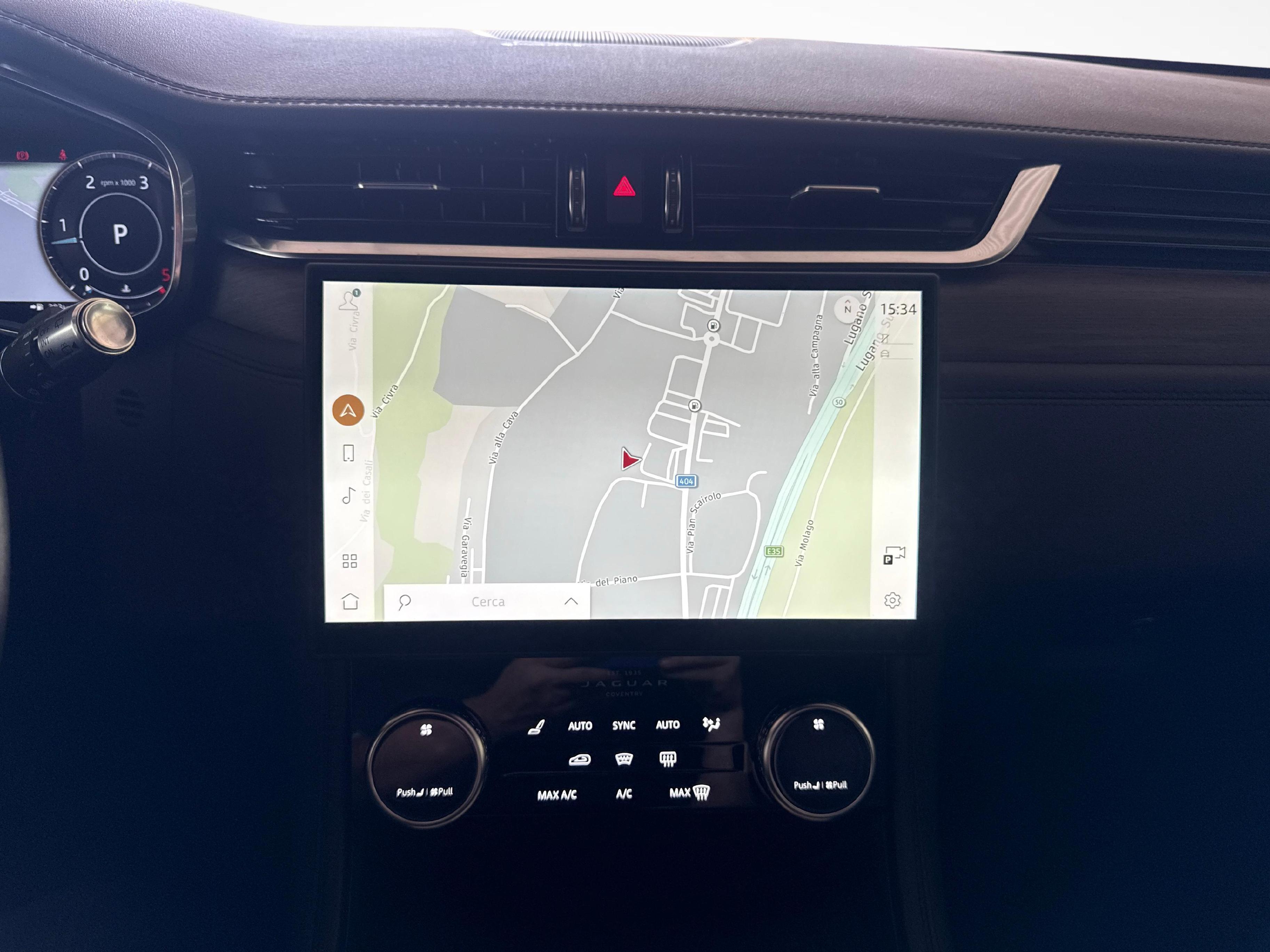 JAGUAR F-Pace 2.0 D I4 200 SE AWD - Ruote invernali incluse_14