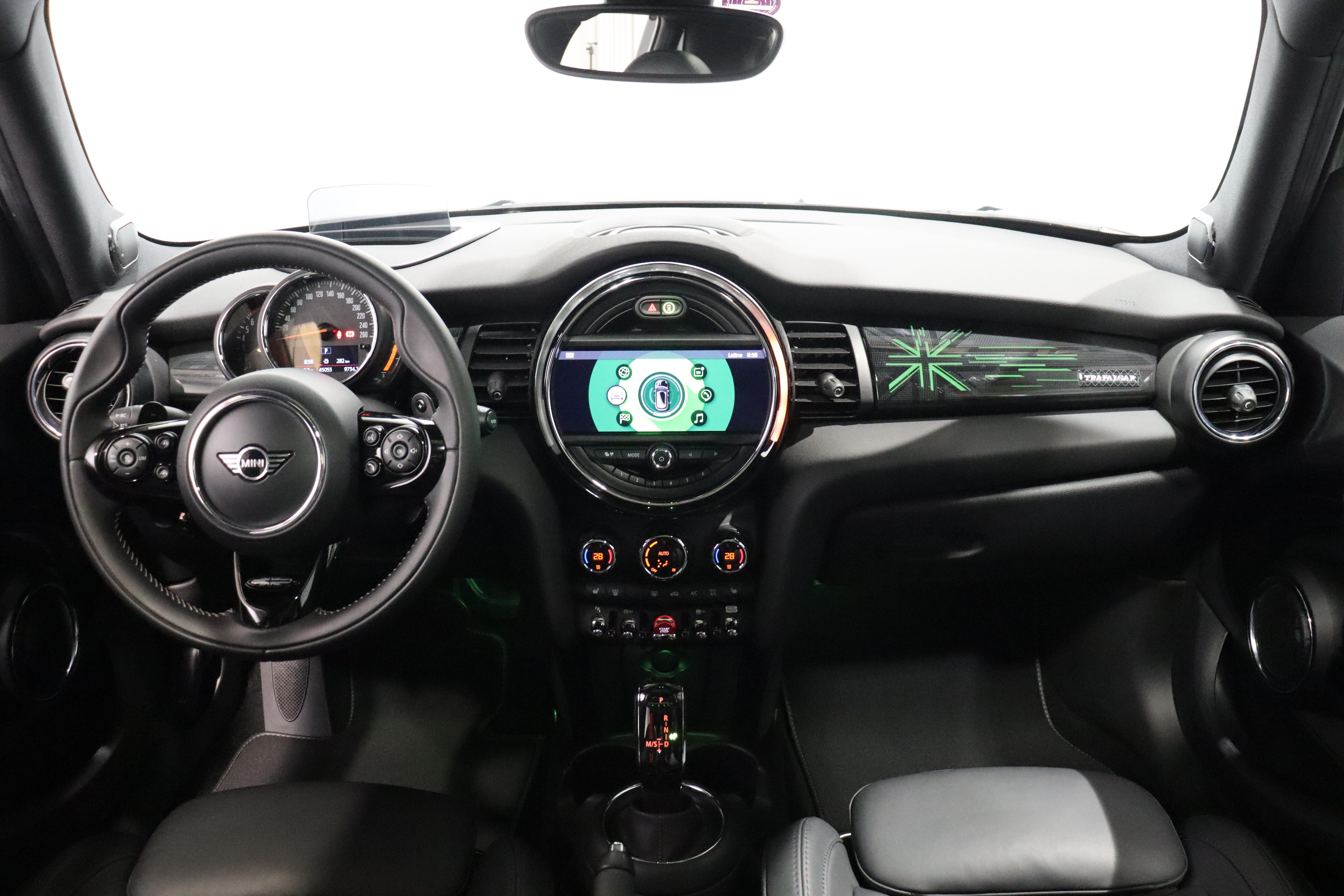MINI F55 2.0i Cooper S SDKG_11