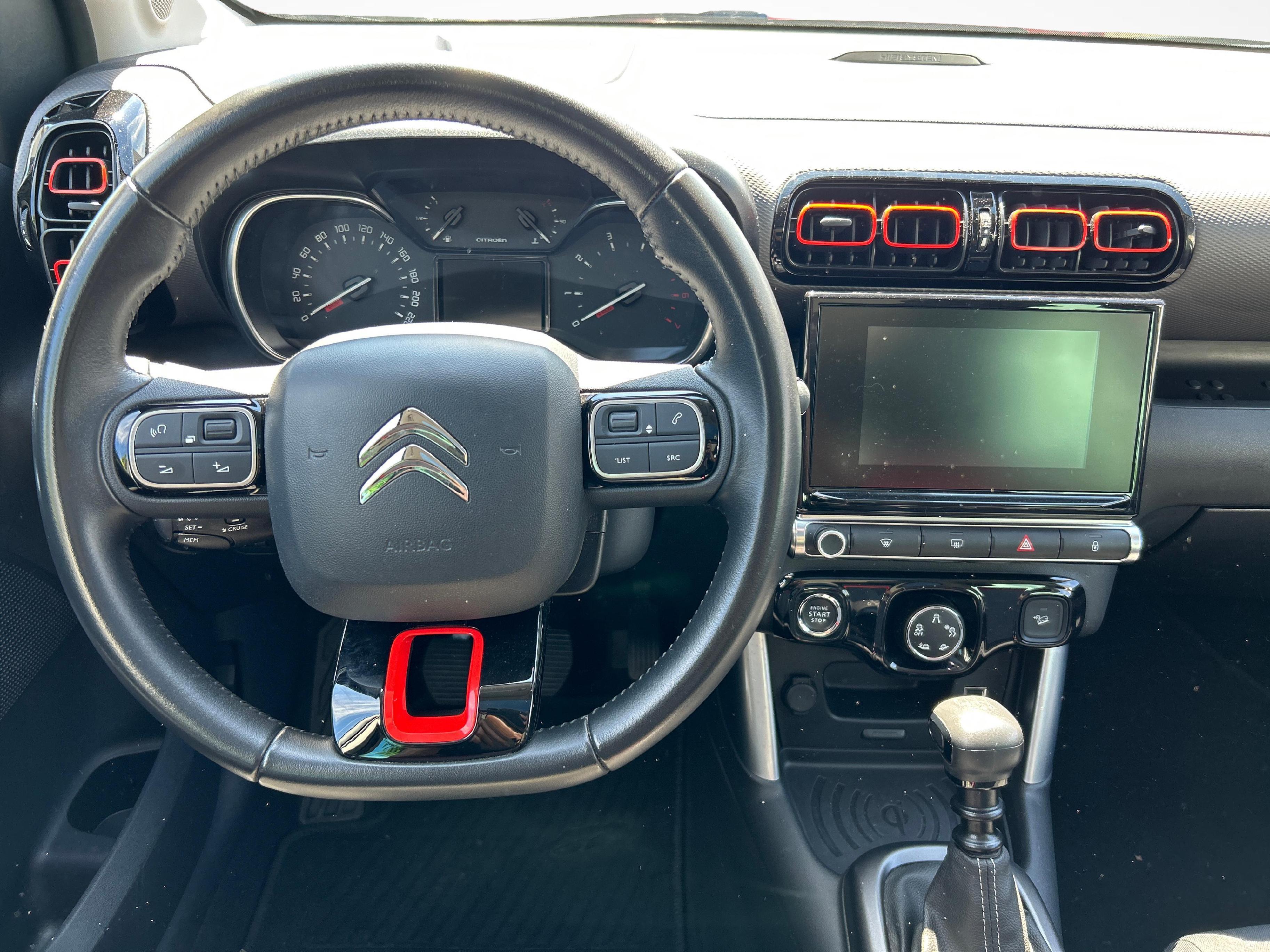 Citroën C3 Aircross 1.2 PureTech 110 Shine_6