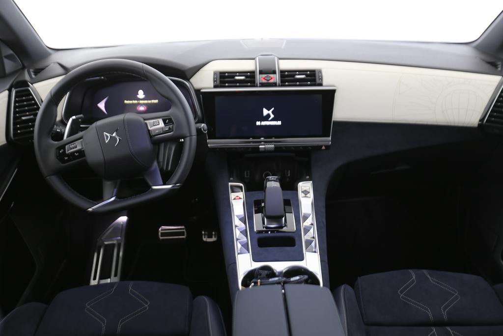 DS DS7 1.6 E-Tense Jules Verne 4x4_8
