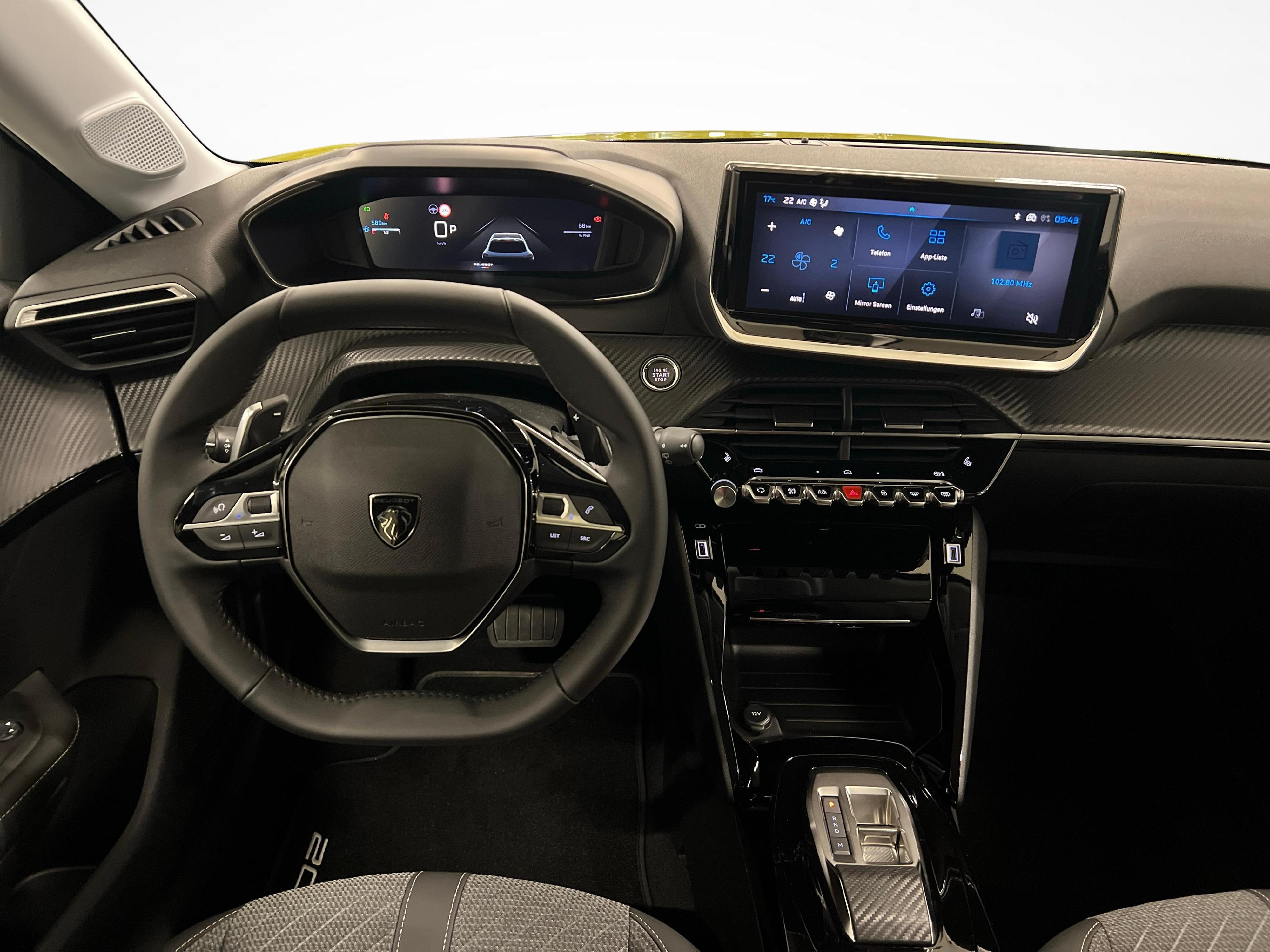 Peugeot 208 1.2 Hybrid Allure Premium_9