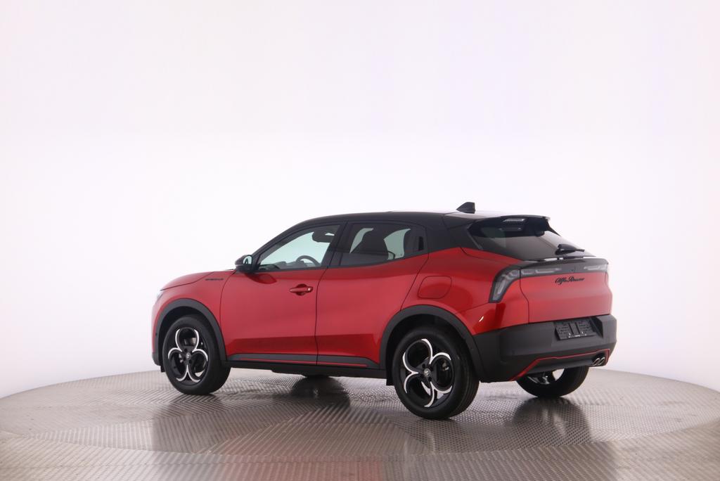 Alfa Romeo Junior 1.2 Ibrida Q4_10