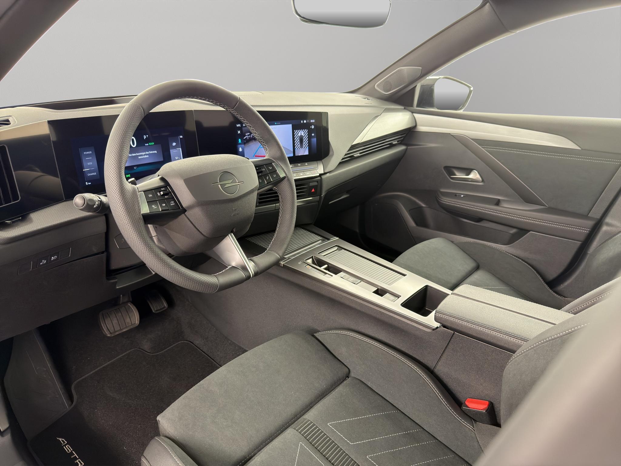 Opel Astra-e Sports Tourer Ultimate_12