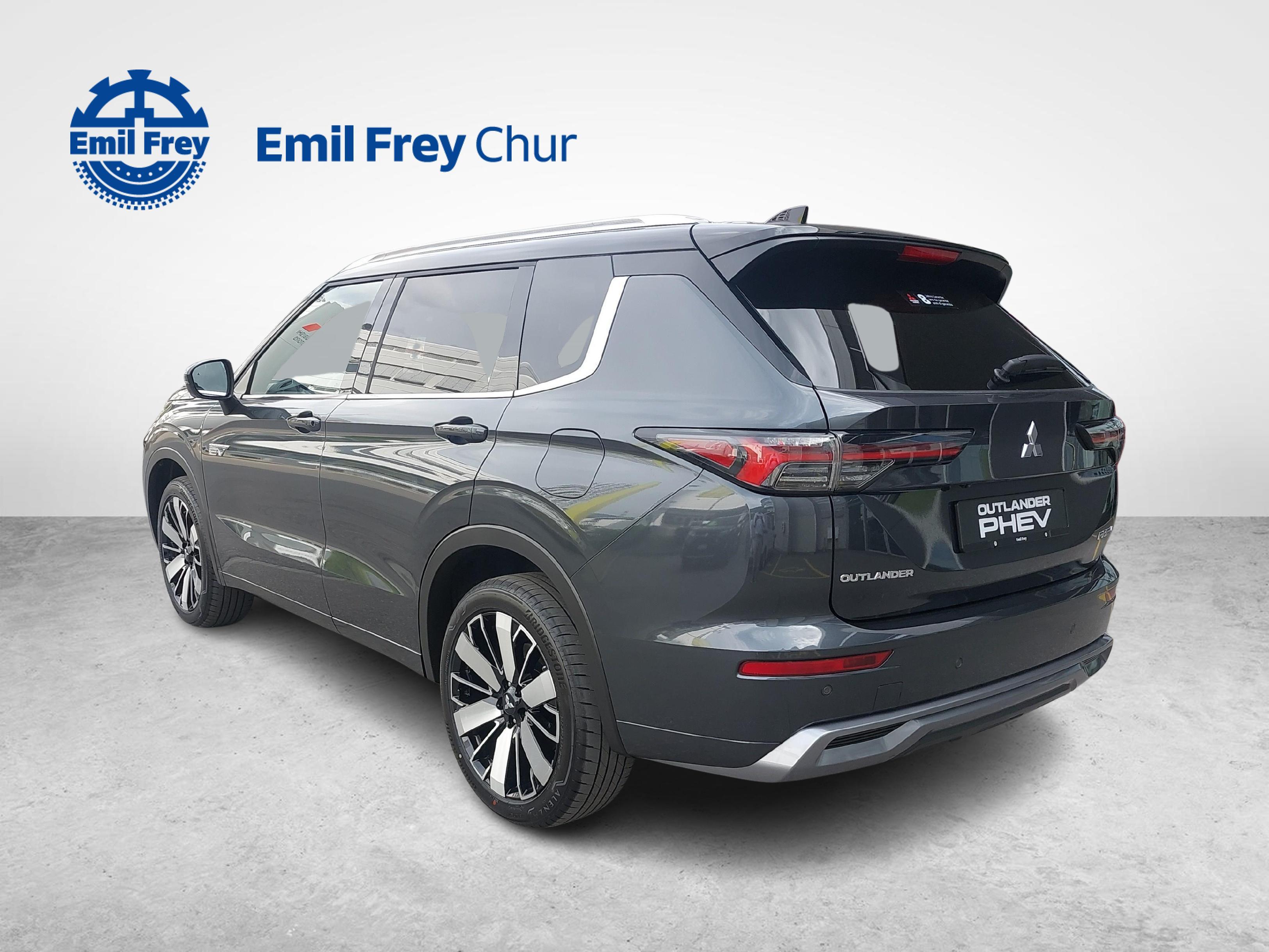 Mitsubishi Outlander 2.4 PHEV Instyle 4x4_3