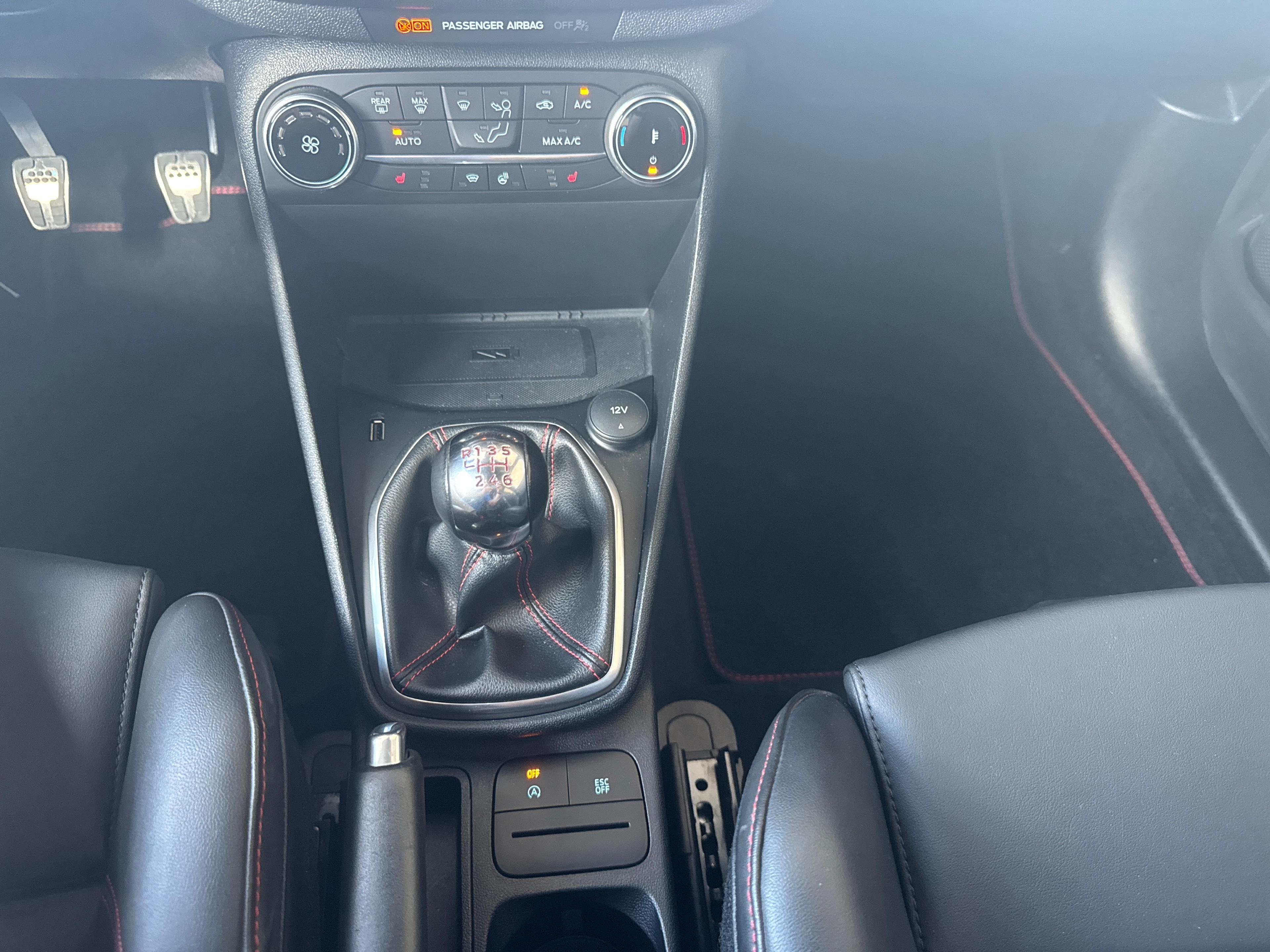 Ford Fiesta 1.5 EcoB ST X / Jetzt mit attraktivem 1.9% Leasing!_16