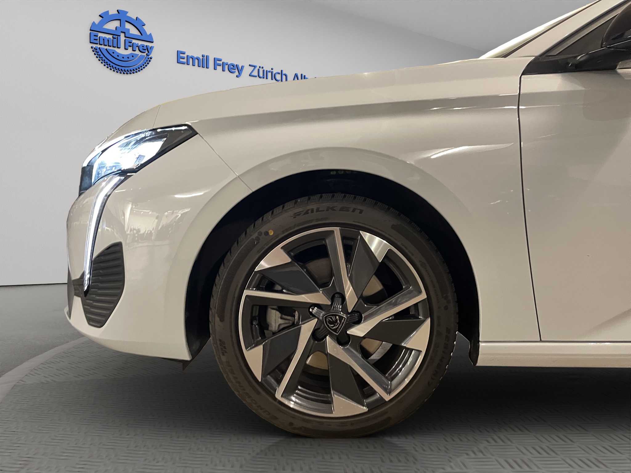 Peugeot 308 SW 1.5 BlueHDi Allure_12