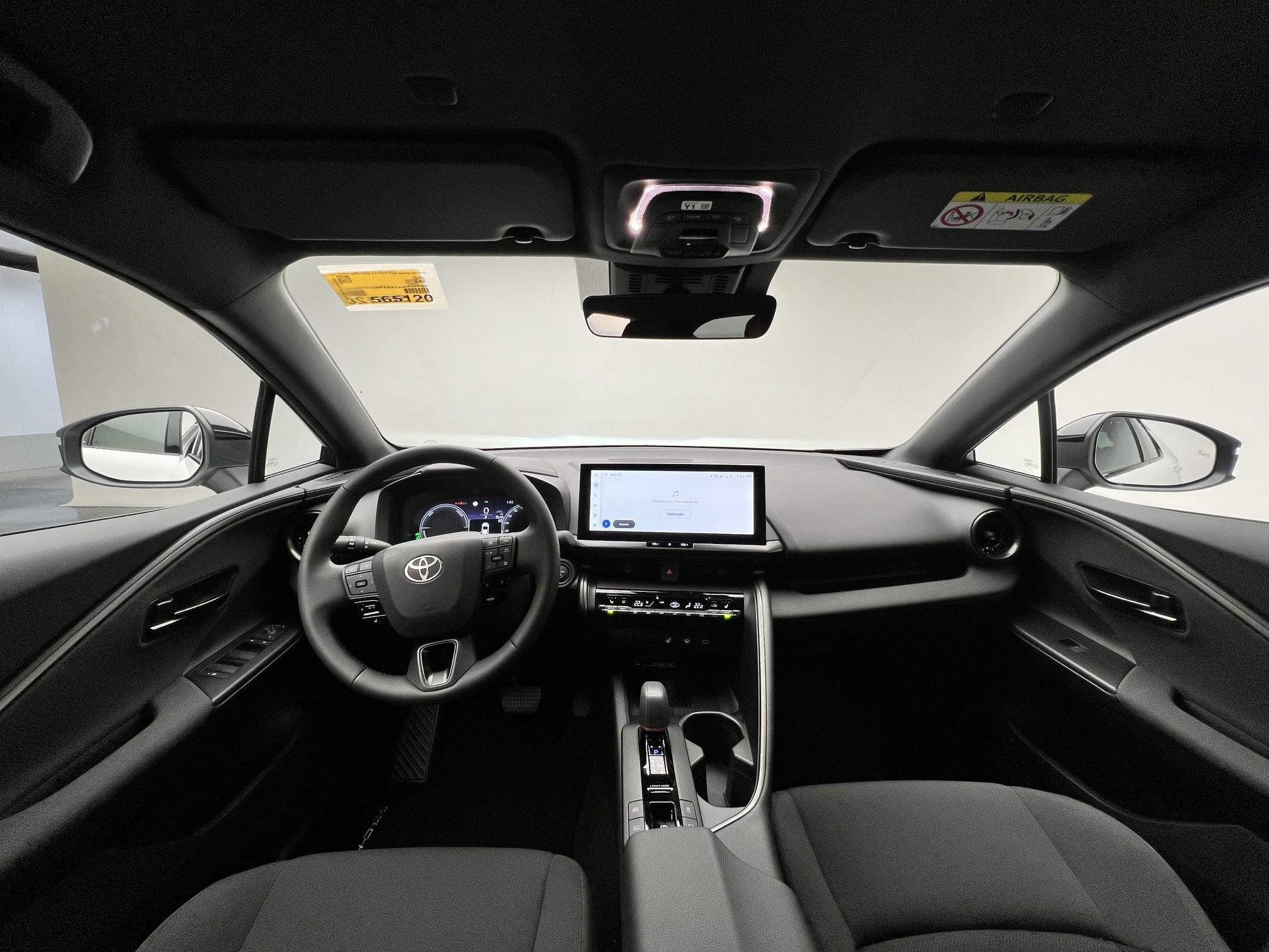 Toyota C-HR 2.0 PHEV Swiss Edition_8