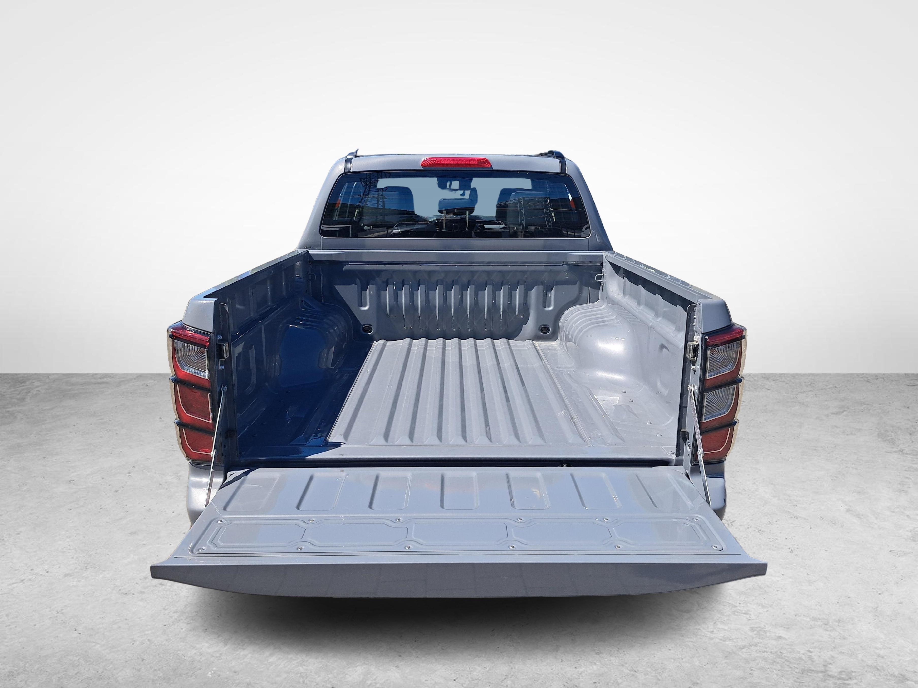ISUZU D-Max EV Crew Pick-up Eletric 4x4_12