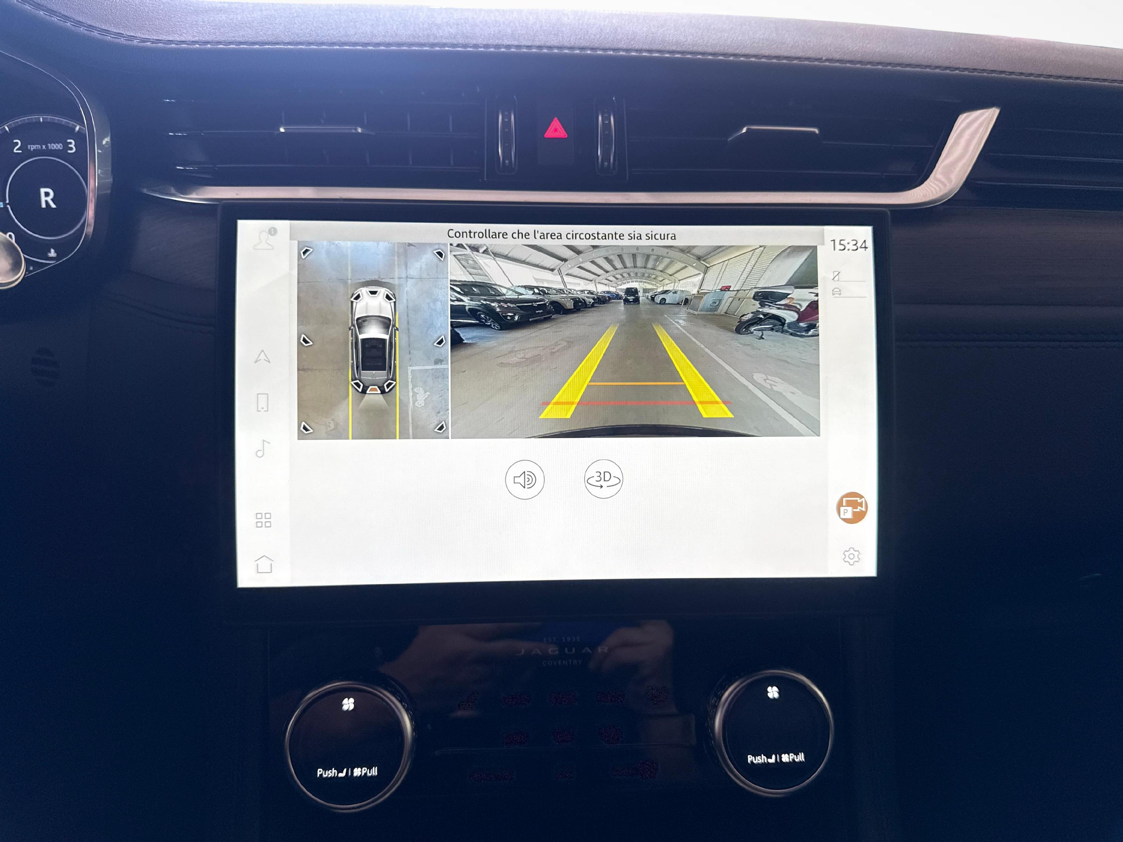 JAGUAR F-Pace 2.0 D I4 200 SE AWD - Ruote invernali incluse_13
