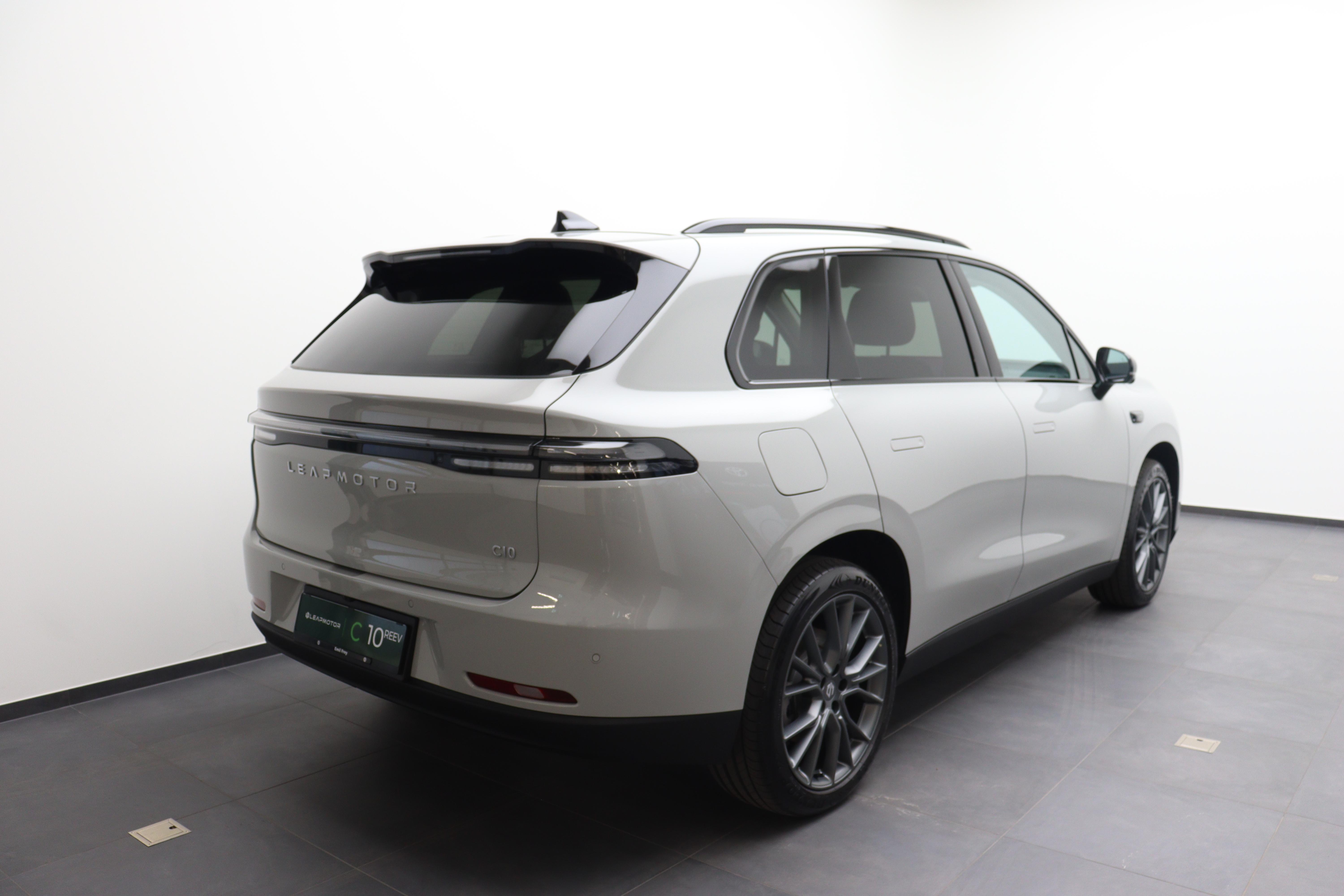 LEAPMOTOR C10 EV AWD inkl Anhängerkupplung_4