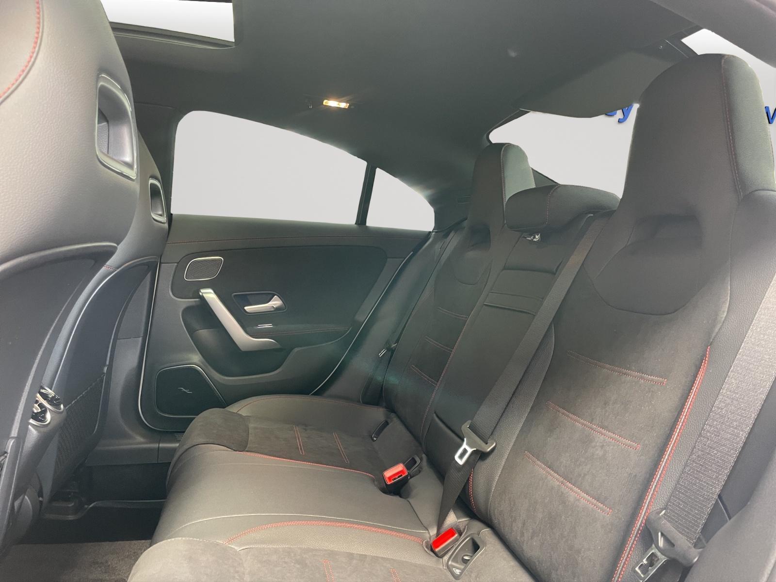 MERCEDES-BENZ CLA 200 AMG Line_8