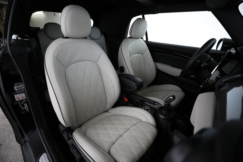 MINI Cabrio F57 2.0i Cooper S SDKG_11