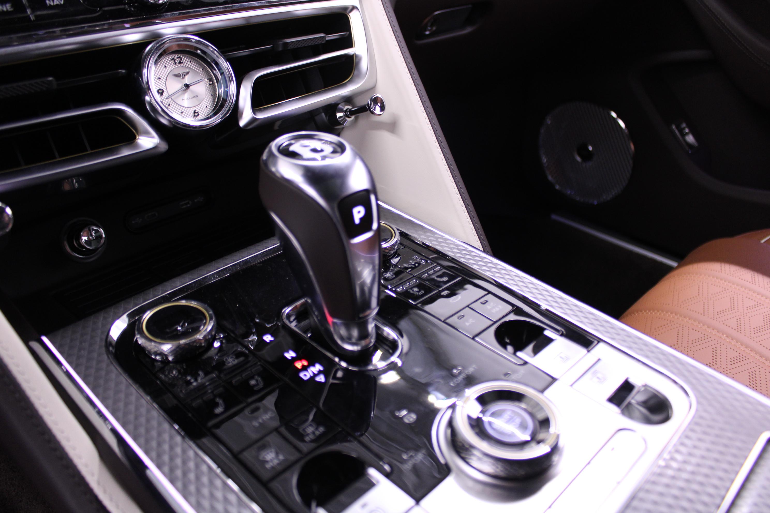 Bentley Flying Spur 4.0 V8 Mulliner_15
