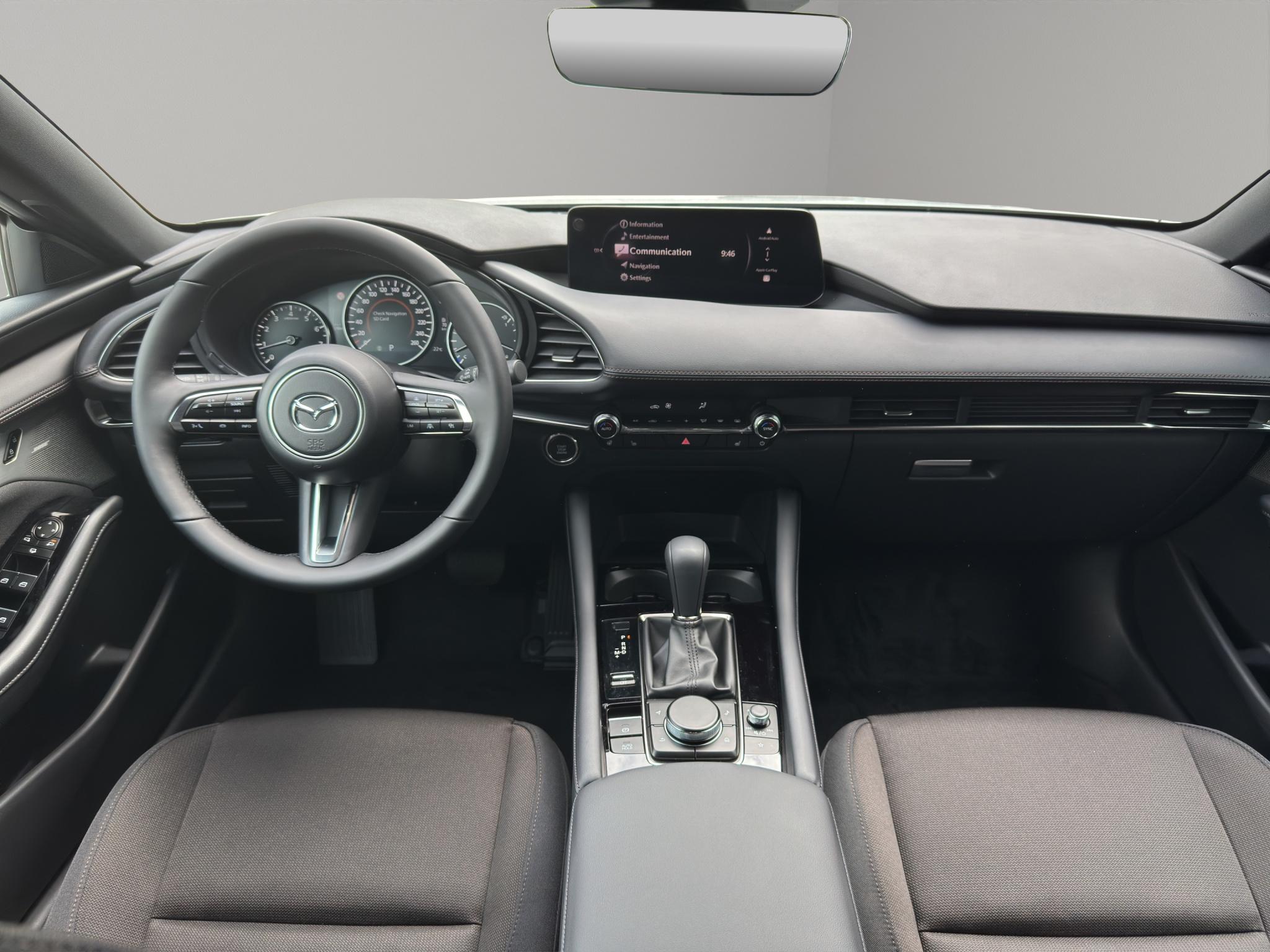 MAZDA 3 Hatchback 2.0 186 Exclusive-Line_4